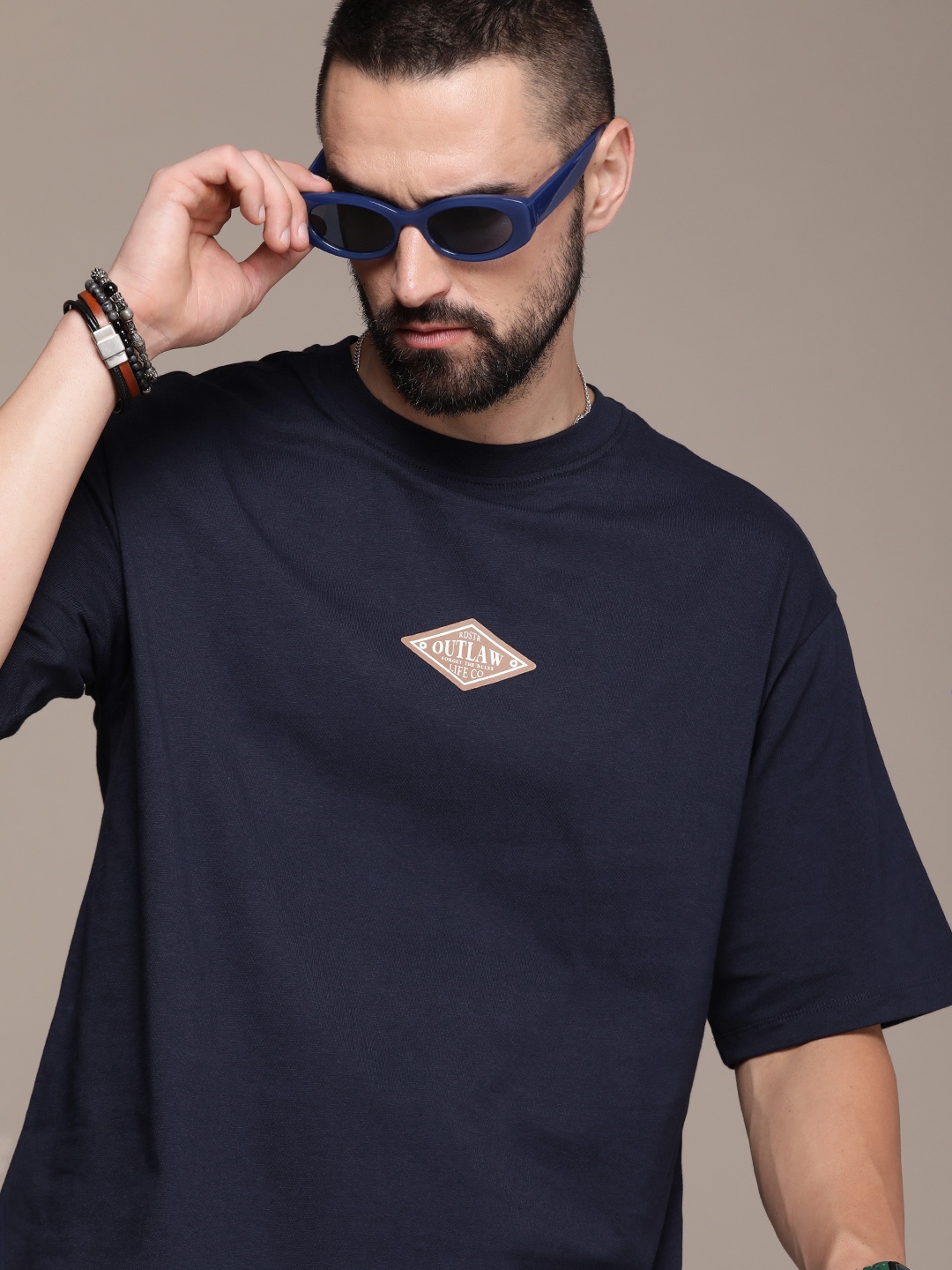 

Roadster Men Typography Printed Relaxed Fit T-shirt, Navy blue
