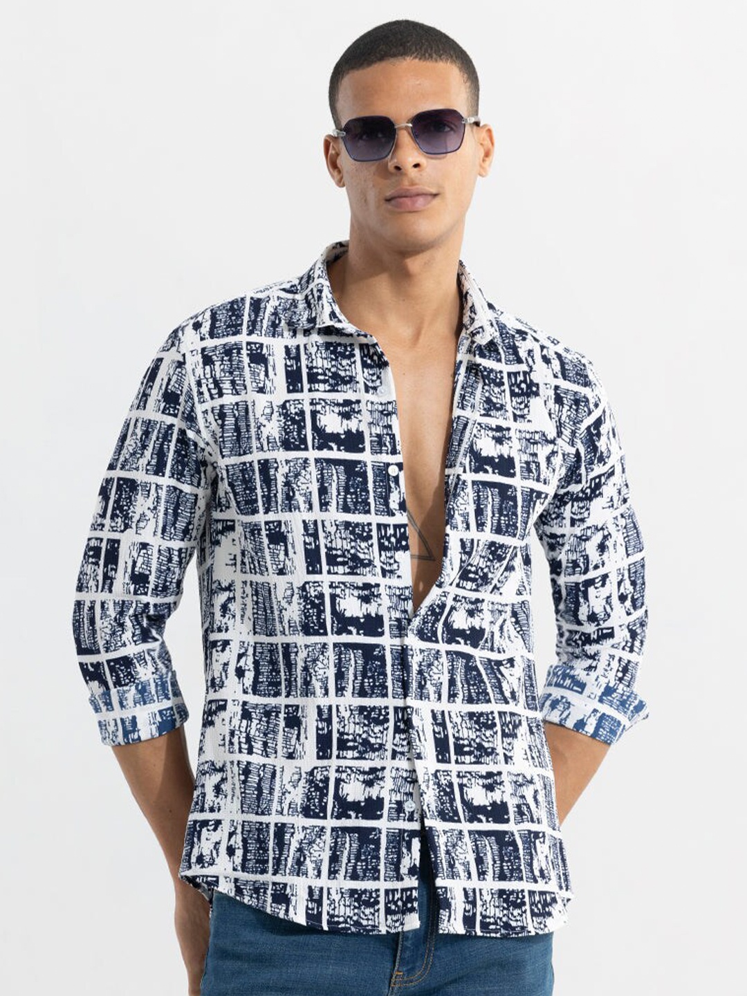 

Snitch Geometric Printed Classic Slim Fit Casual Shirt, Blue