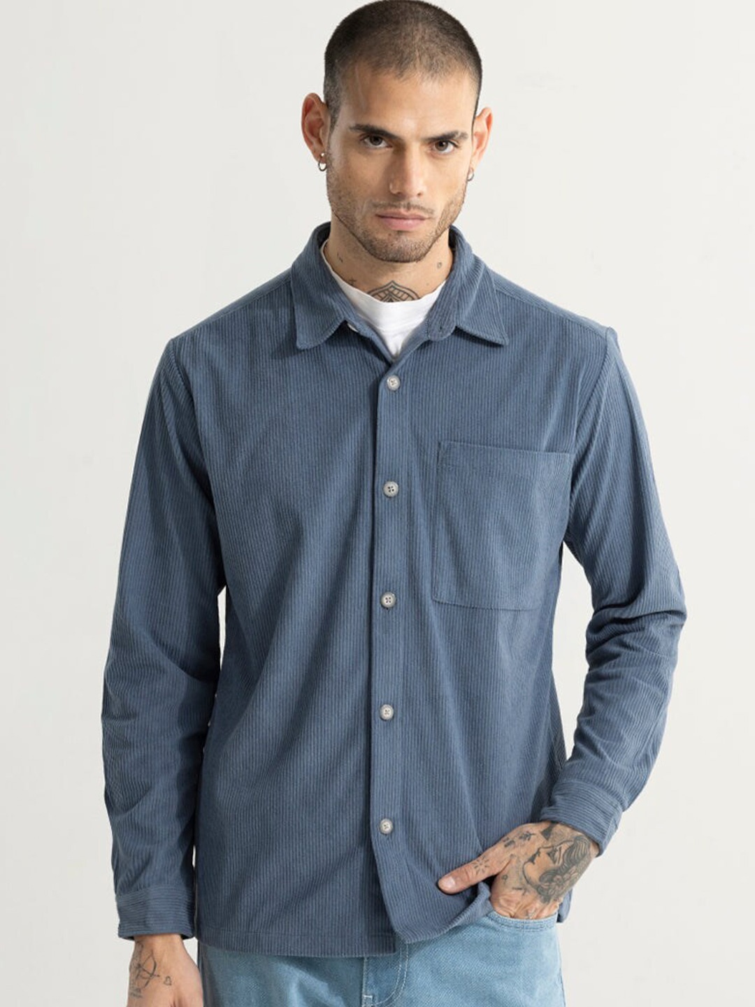 

Snitch Blue Classic Textured Spread Collar Long Sleeves Casual Shirt