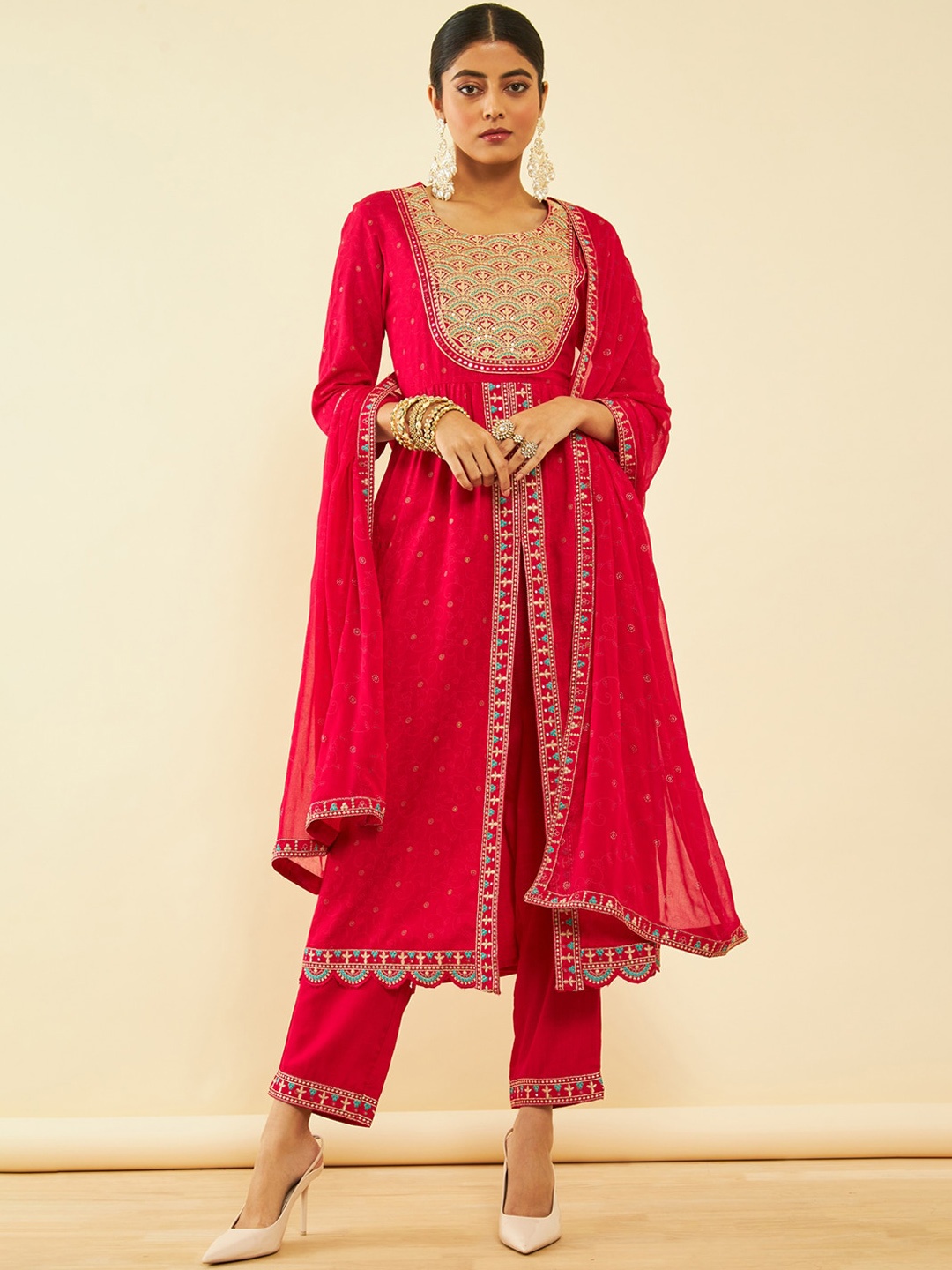 

Soch Fuchsia Ethnic Motifs Embroidered Pleated Sequinned Kurta With Trousers & Dupatta