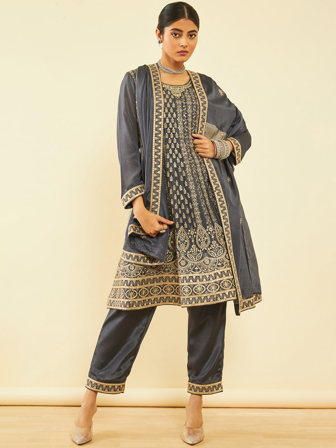 

Soch Ethnic Motifs Embroidered Sequinned A-Line Kurta with Trouser & Dupatta, Grey