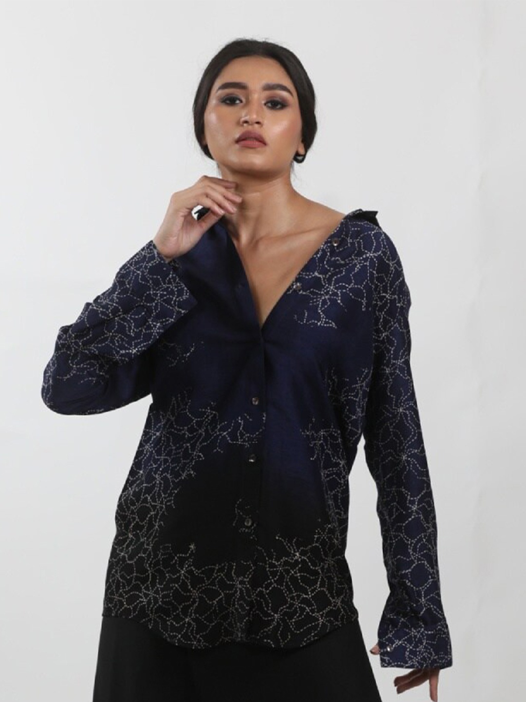 

Krishna Mehta Floral Printed Spread Collar Cupro Casual Shirt, Navy blue