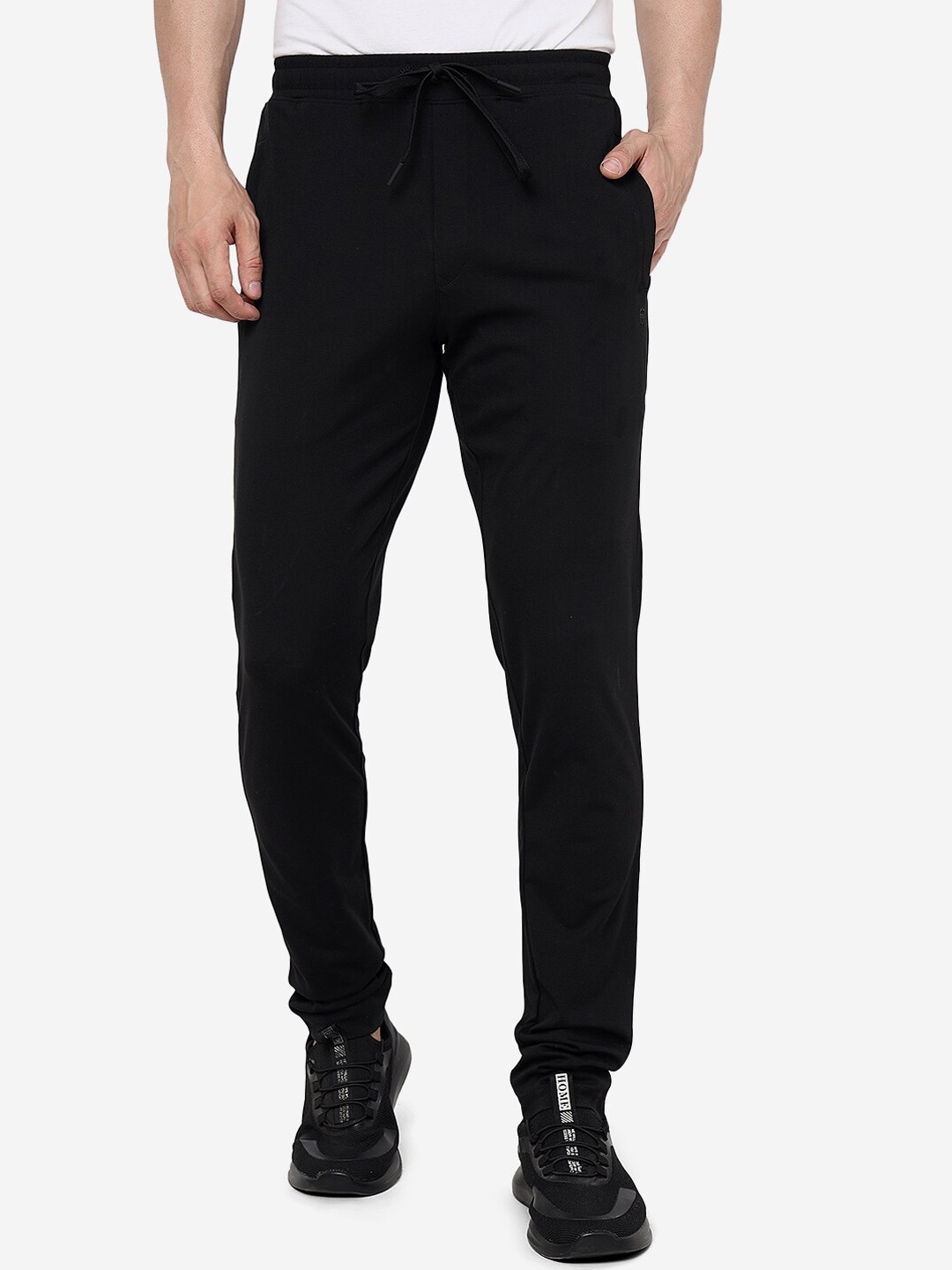 

JADE BLUE Men Slim Fit Pure Cotton Track Pants, Black
