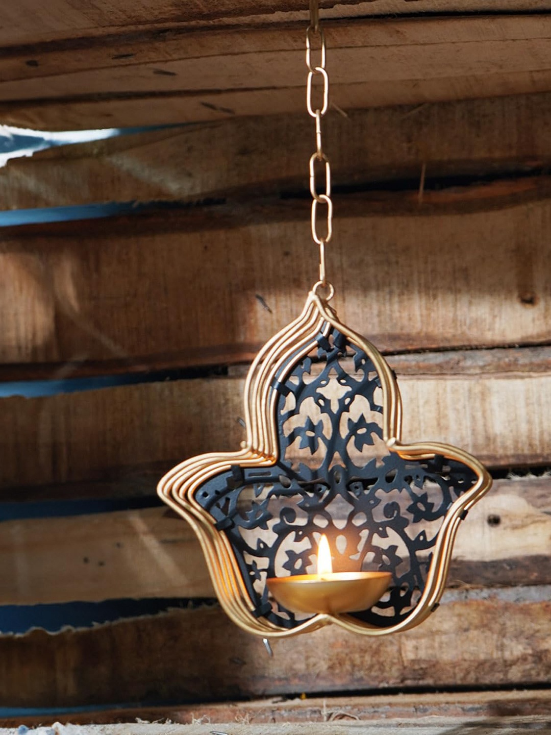 

PujaNPujari Brown & Black Hanging Tealight & Candle Holder