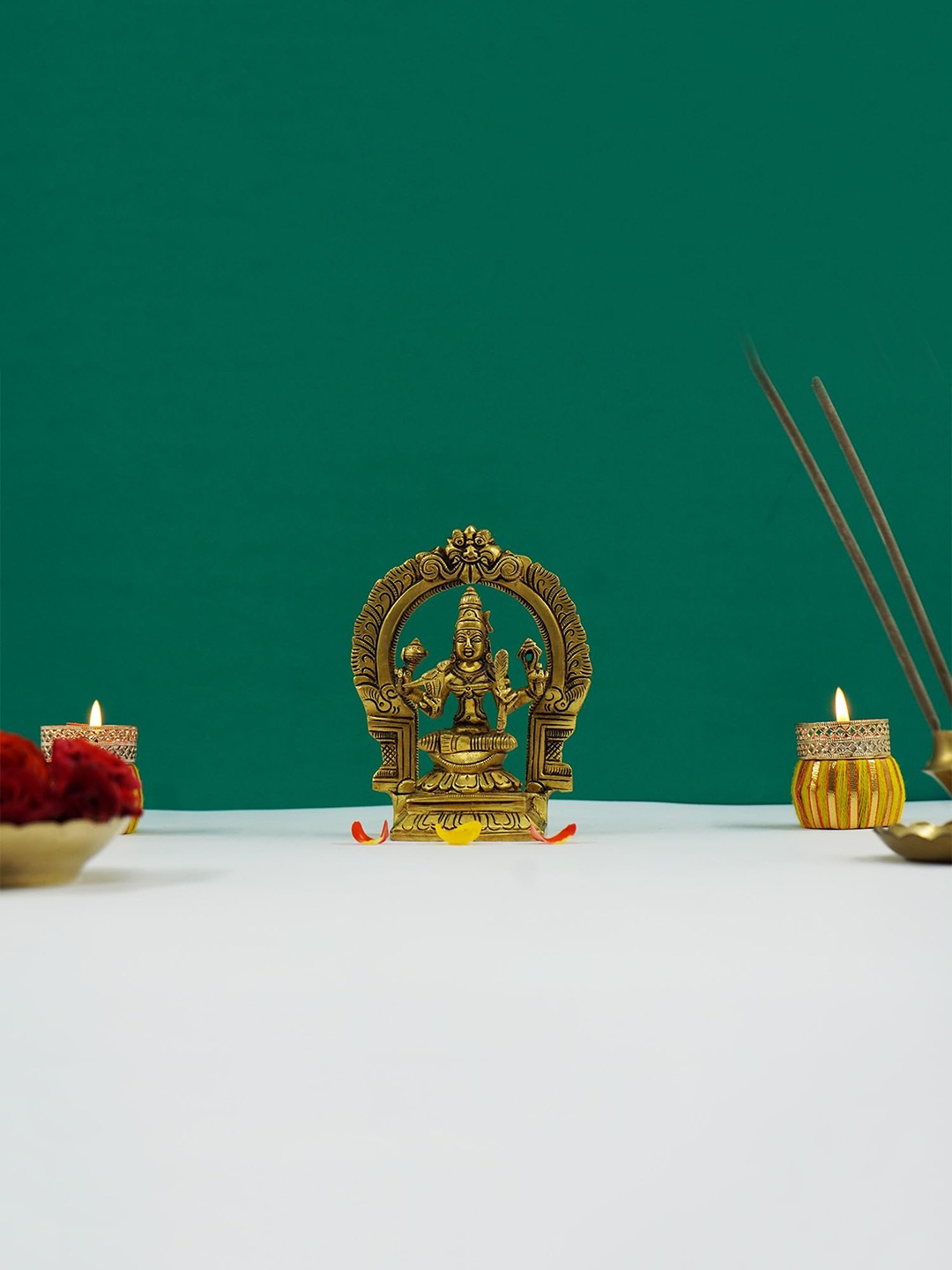 

PujaNPujari Gold Toned Kamakshi Amman Religious Idol Showpiece