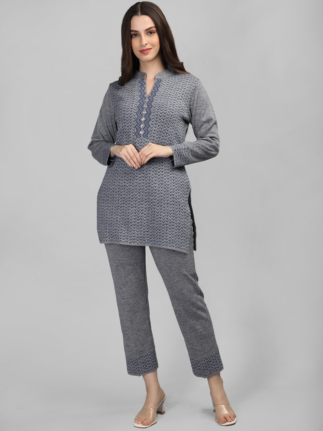 

MIKHAD Geometric Self Design Mandarin Collar Straight Kurta with Trousers, Grey