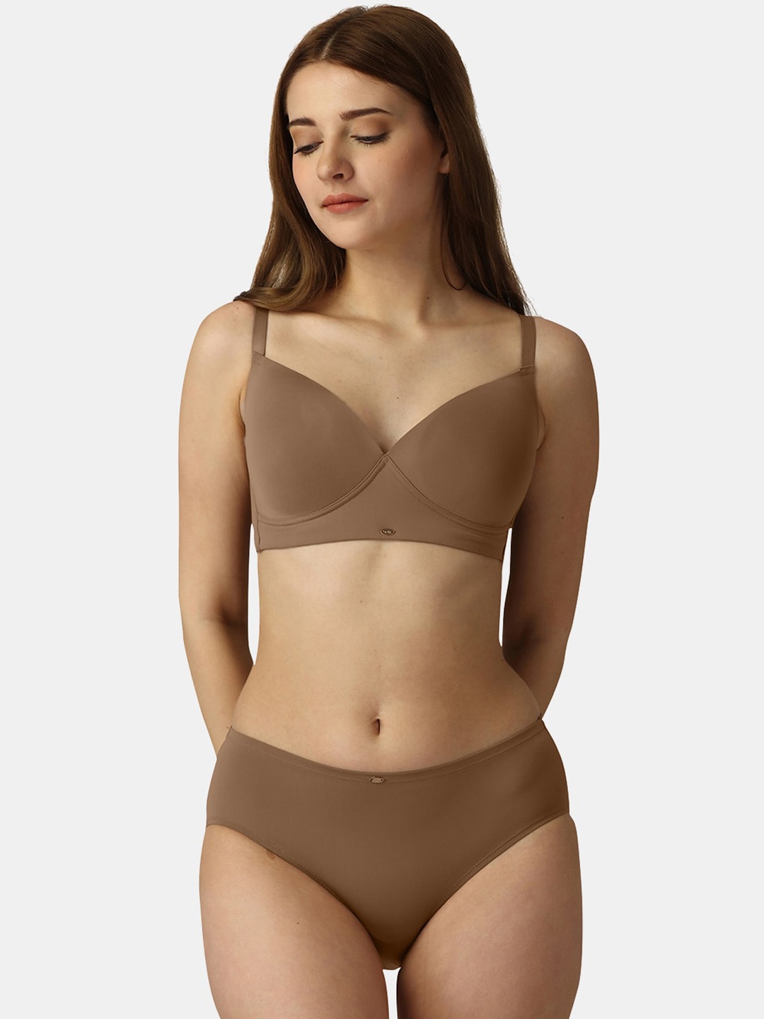 

SOIE Full Coverage Padded Non Wired Bra and High Rise Full Coverage Brief Lingerie Set, Brown