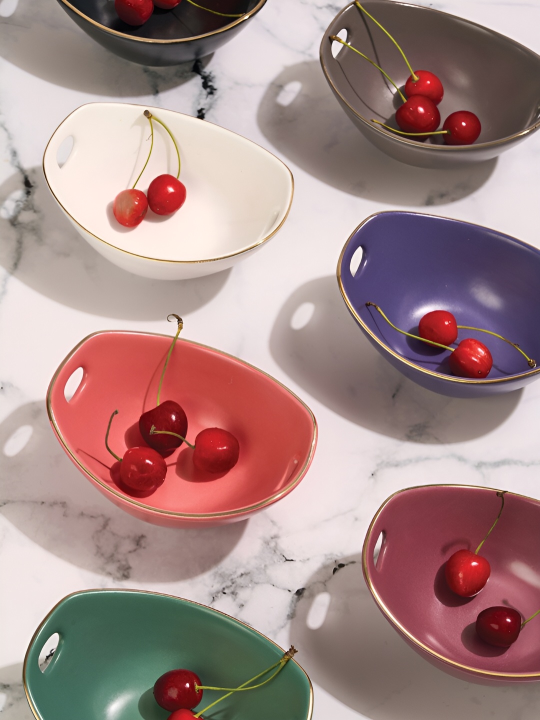 

Vola Global LLP Red & Blue 6 Pieces Porcelain Matte Bowls