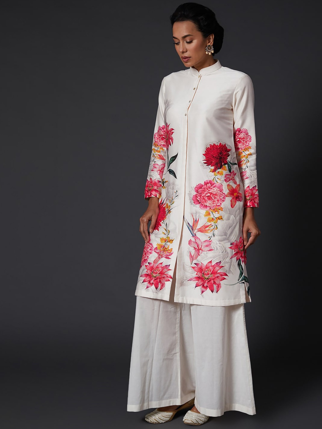 

Balance by Rohit Bal Women Floral Printed Floral Kurta, Off white