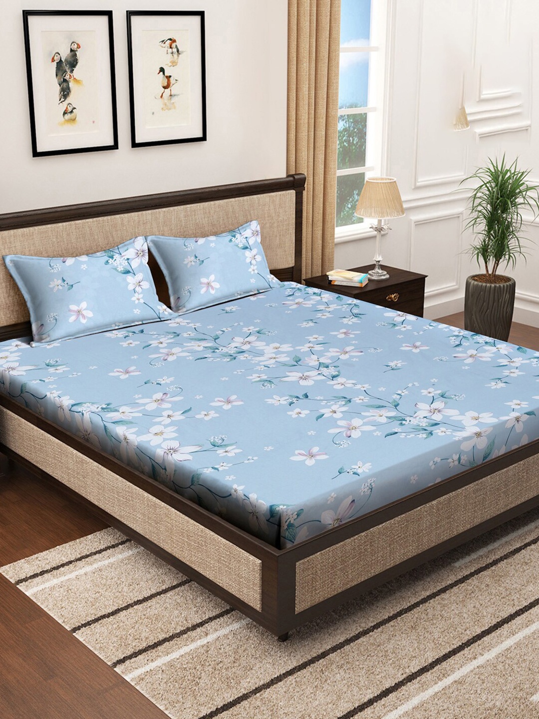 

KLOTTHE Blue & White Floral Cotton 400 TC King Fitted Bedsheet With 2 Pillow Covers