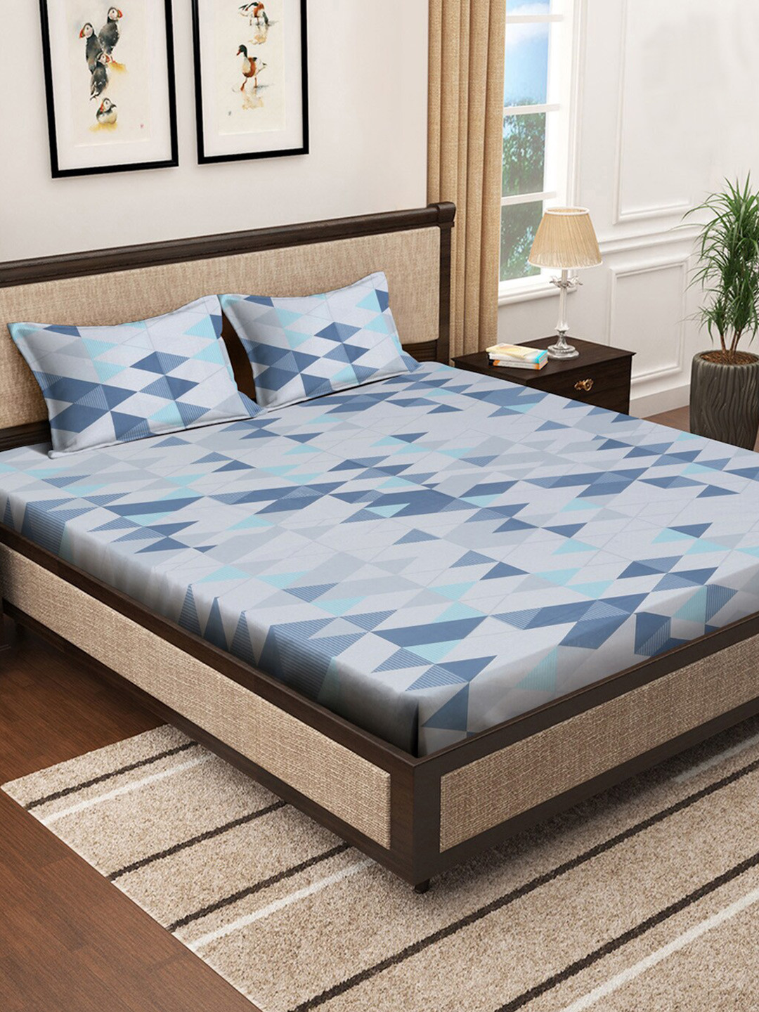 

KLOTTHE Grey & Blue Geometric Cotton 400 TC King Fitted Bedsheet With 2 Pillow Covers