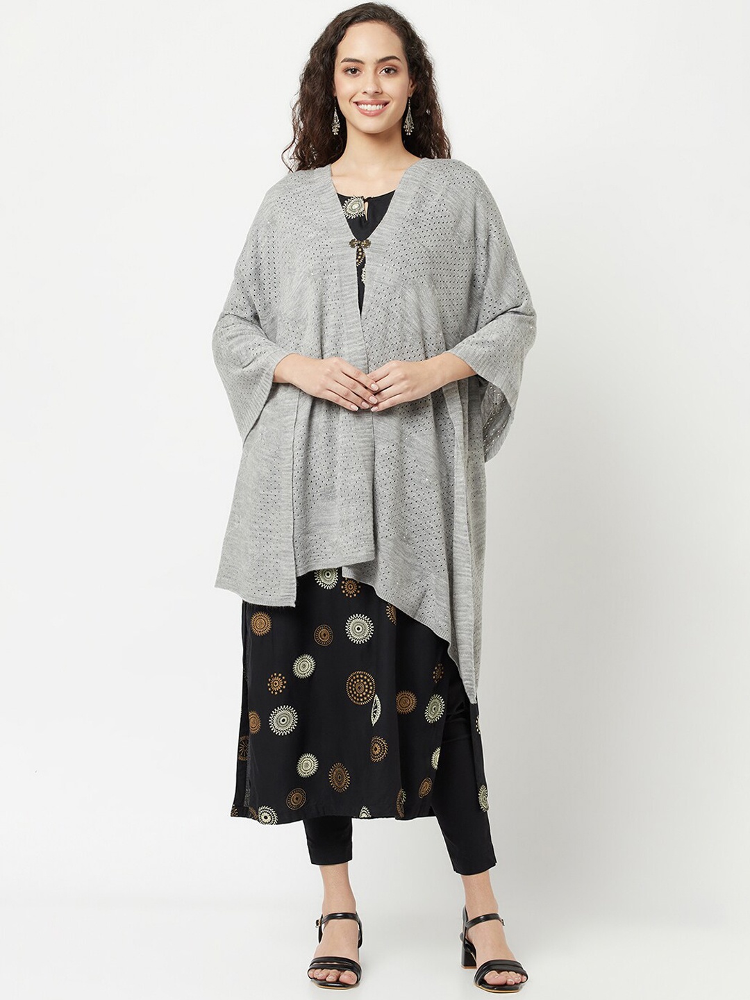 

Knitstudio Solid Knitted Shawl, Grey