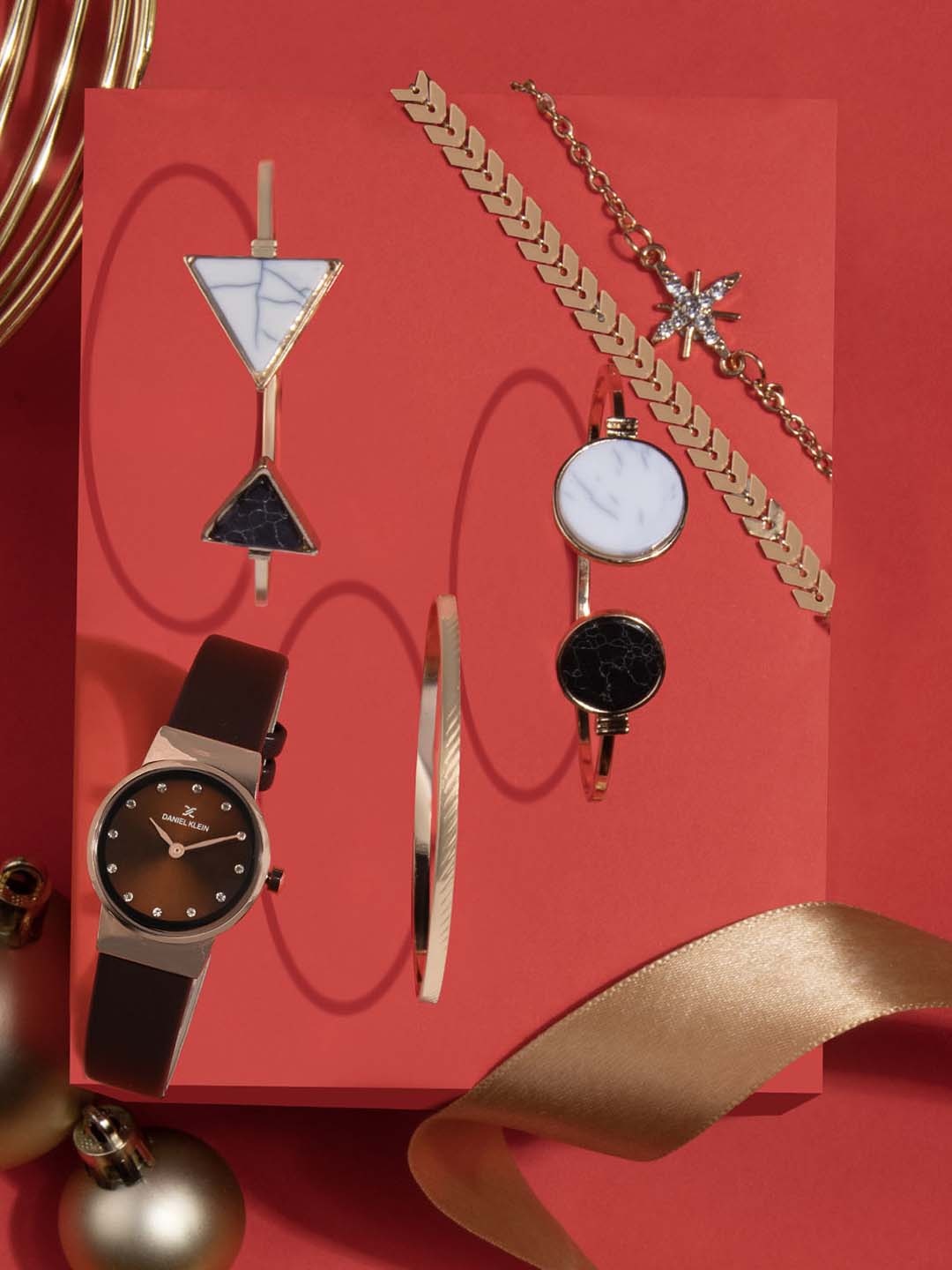 

Daniel Klein Women Bracelet & Watch Gift Set DKG002-4, Brown