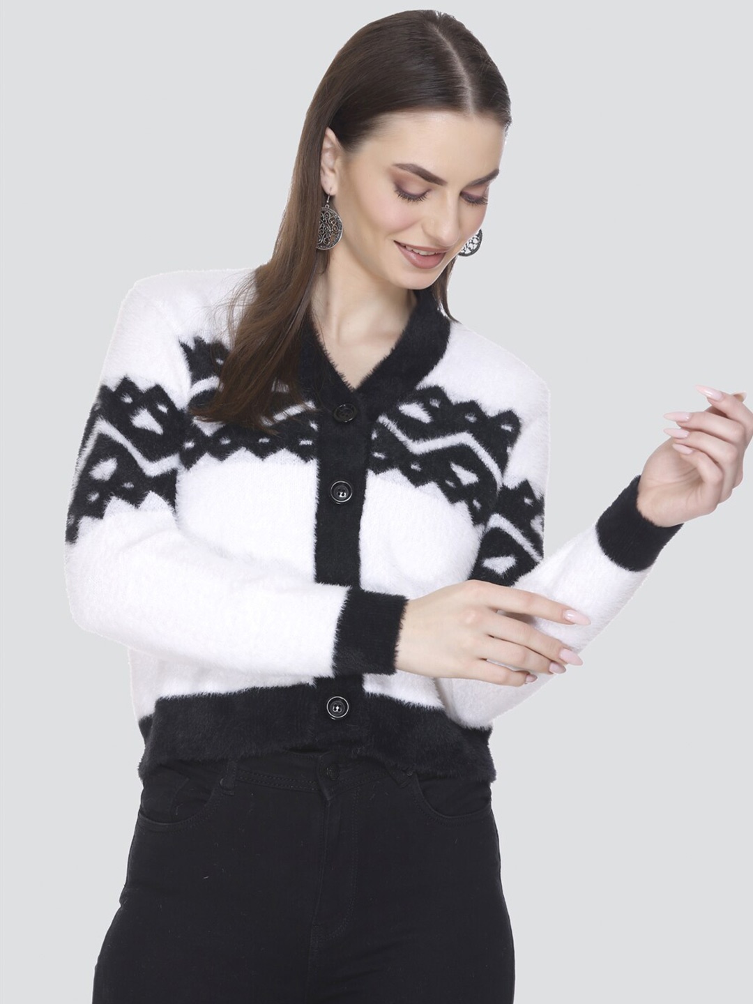 

Winter Wonders Geometric Self Design V-Neck Woollen Cardigan, White