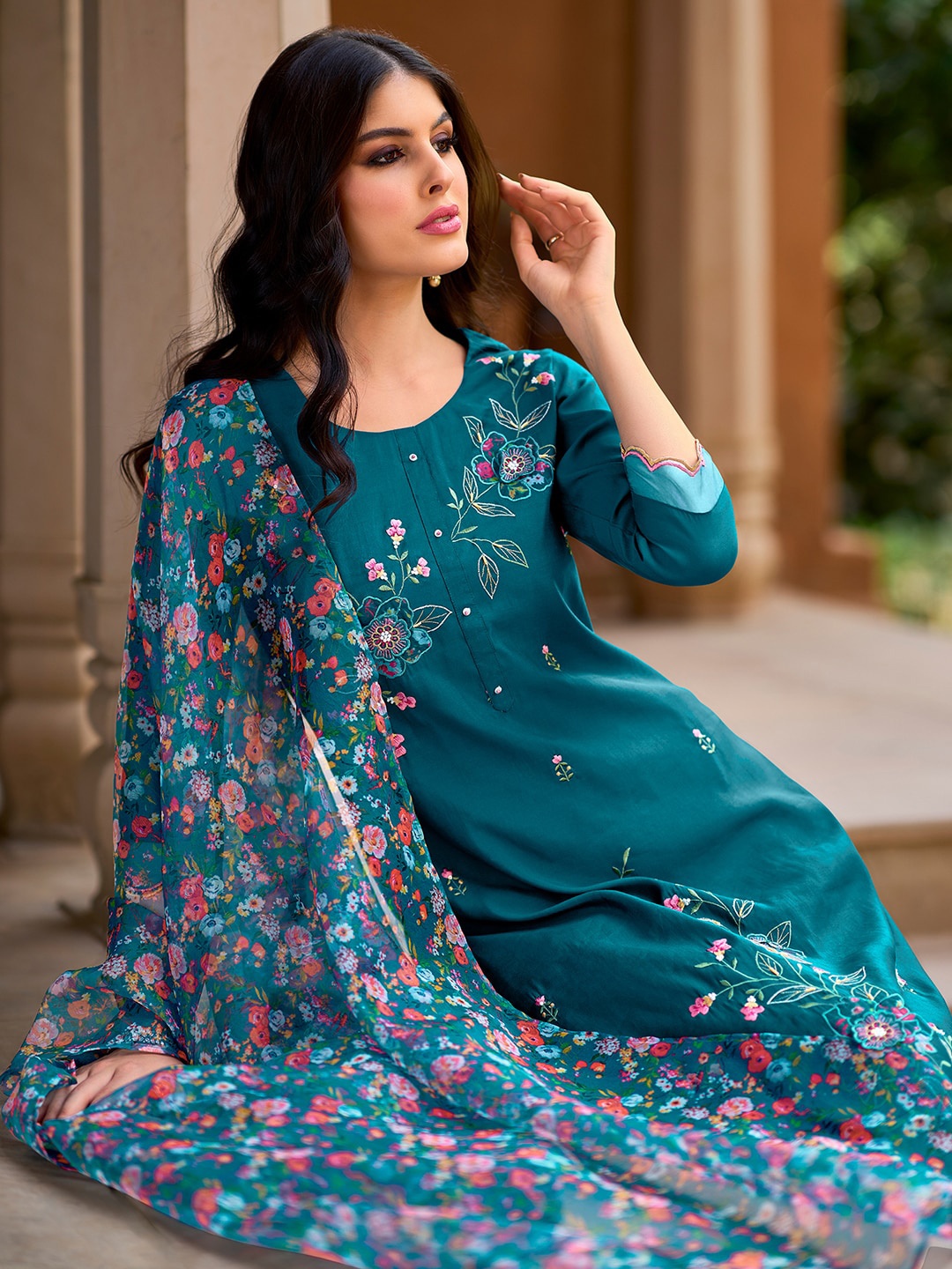 

Indo Era Floral Beads & Stones Embroidered Regular Kurta With Trousers & Dupatta, Teal