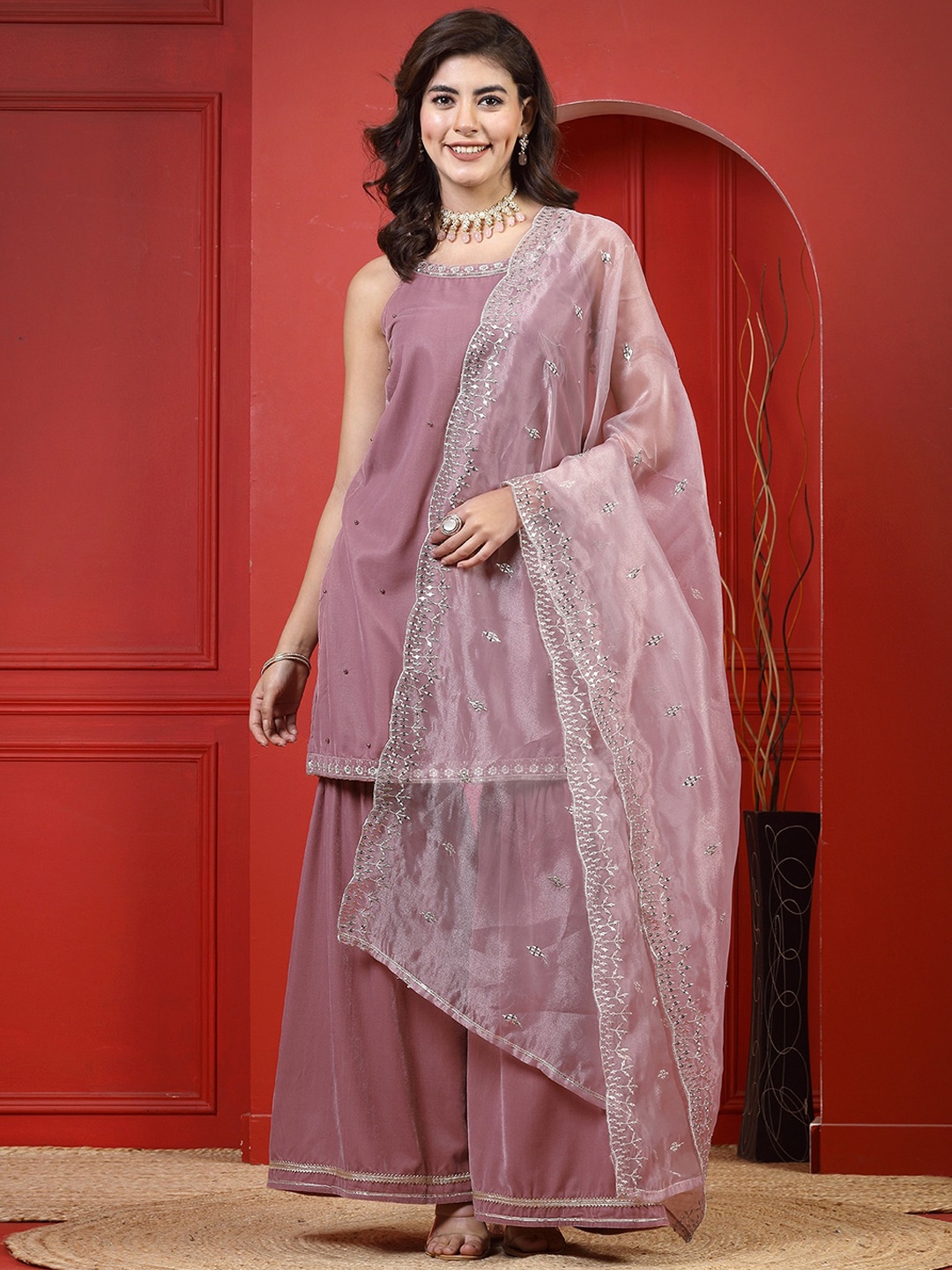 

KALINI Women Embroidered Regular Thread Work Velvet Kurta & Sharara with Dupatta, Pink