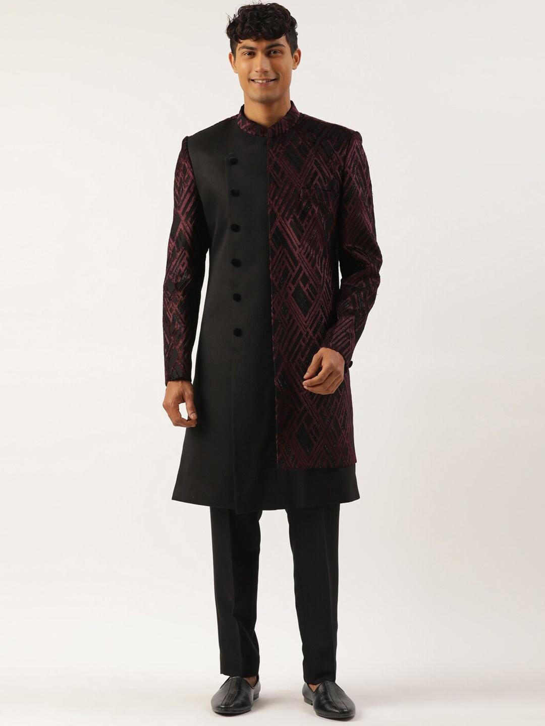 

TheEthnic.Co Self Design Sherwani Set, Purple