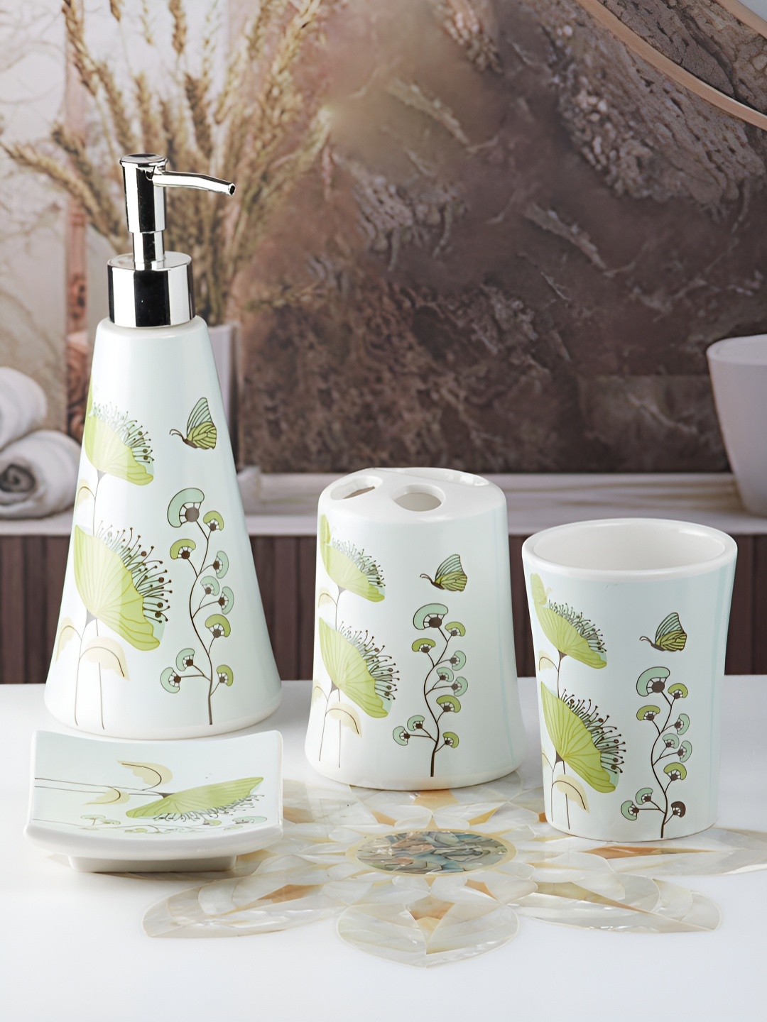

Kookee White & Green 4 piece Abstract Ceramic Bath Accessories Set