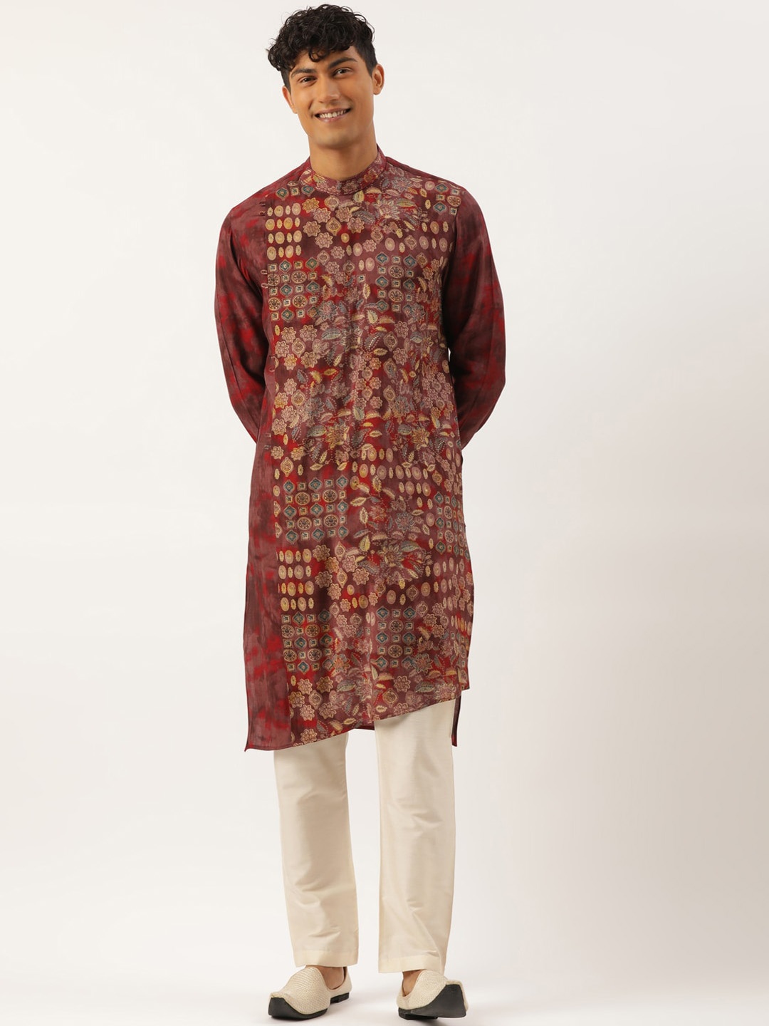 

TheEthnic.Co Ethnic Motifs Printed Straight Kurta with Pyjamas, Maroon