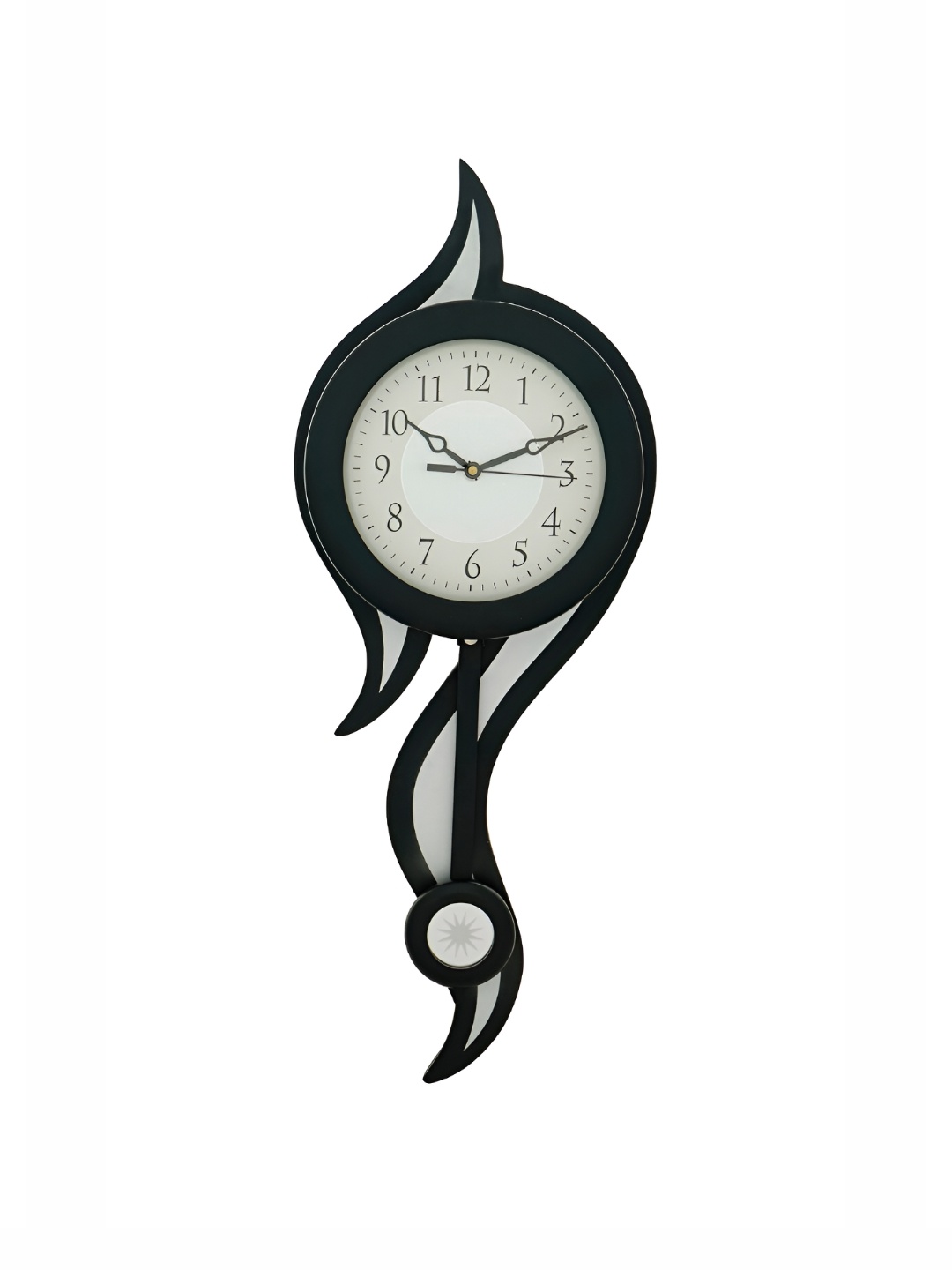 

Heritage India Black & white Traditional Analogue Wall Clock