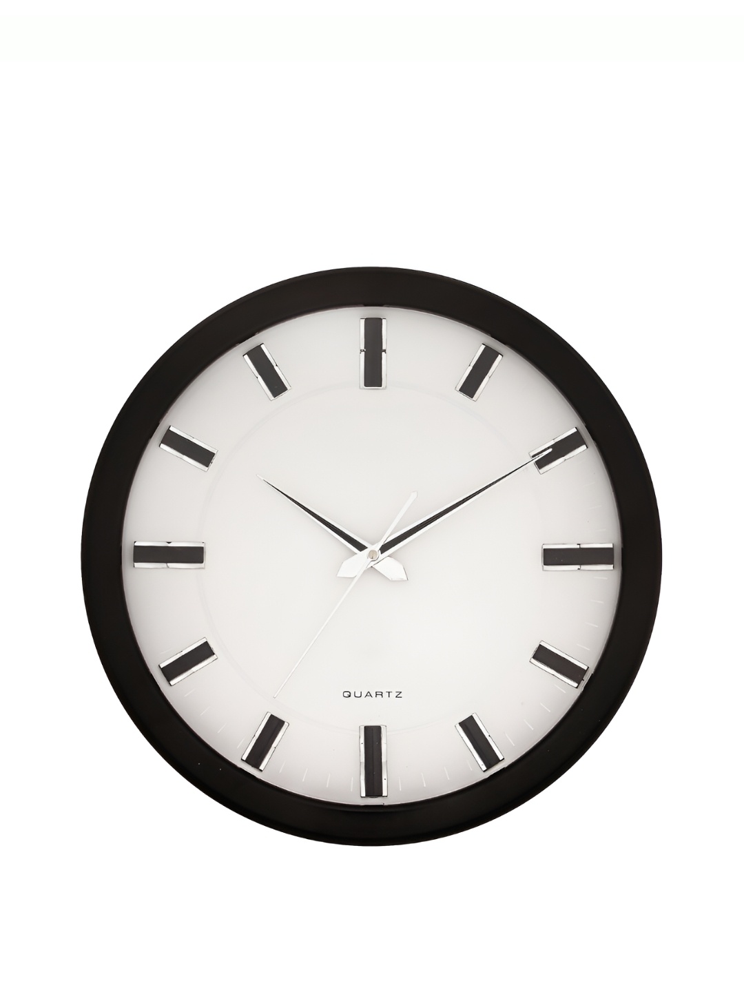 

Heritage India Black & White Round Shaped Contemporary Wall Clock