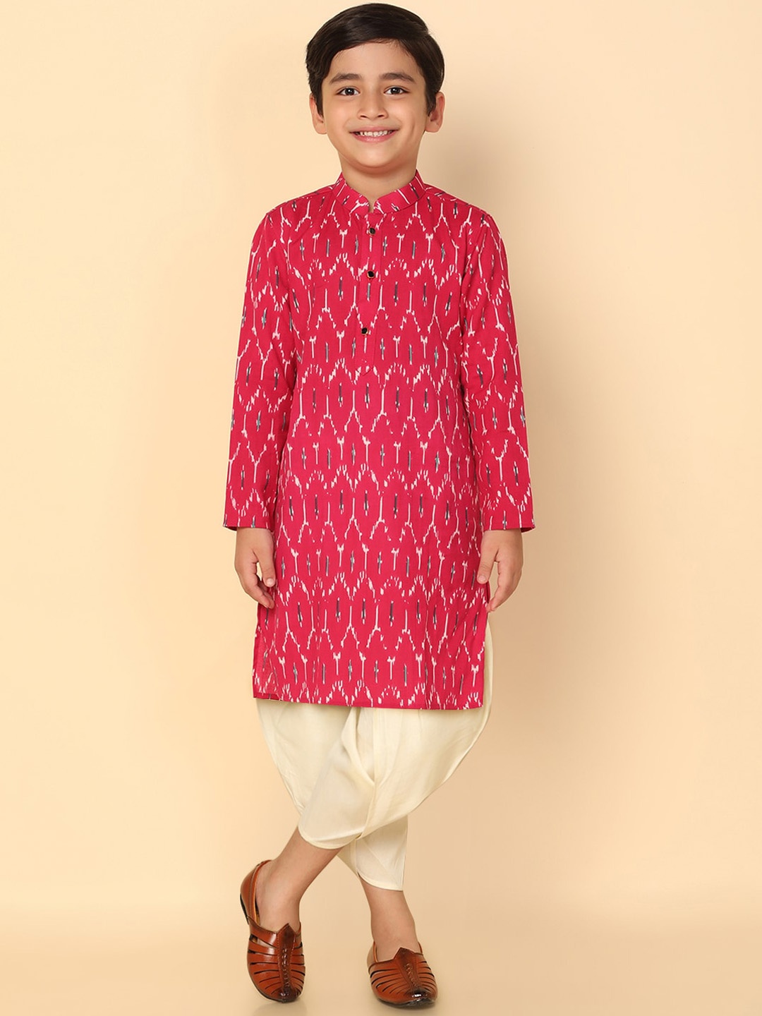 

KISAH Boys Ethnic Motifs Printed Kurta With Dhoti Pants, Pink