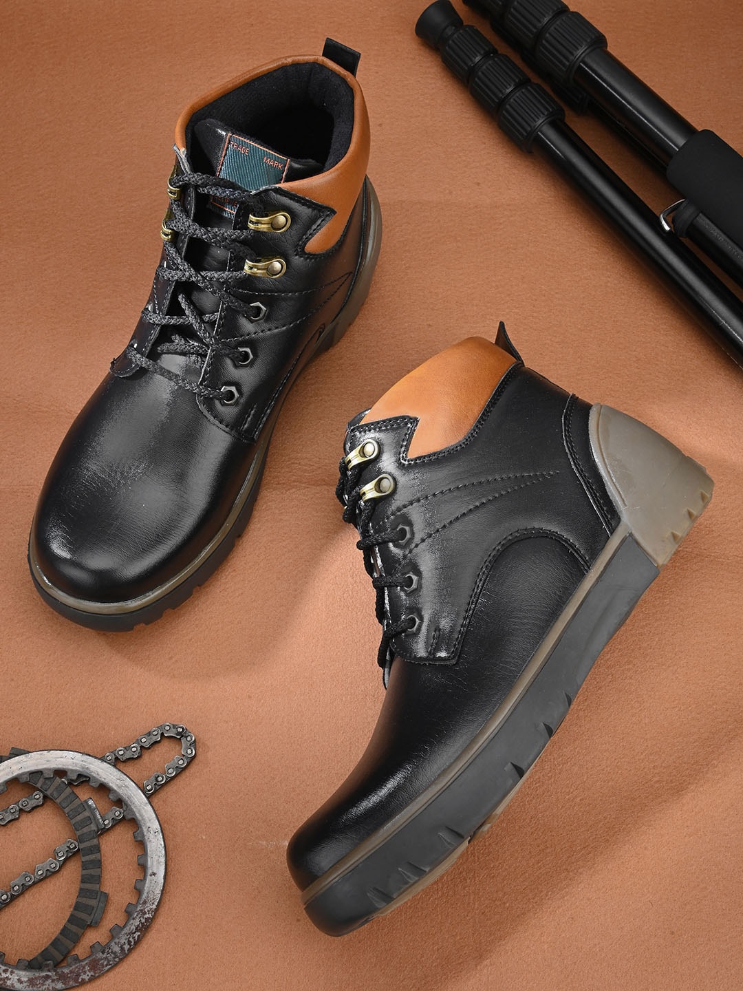 

IMCOLUS Men Mid Top Regular Boots, Black