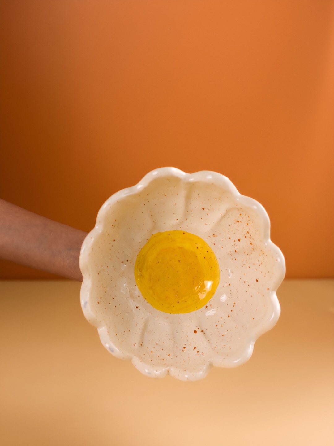 

The Orby House White & Yellow Textured Ceramic Glossy Bowl