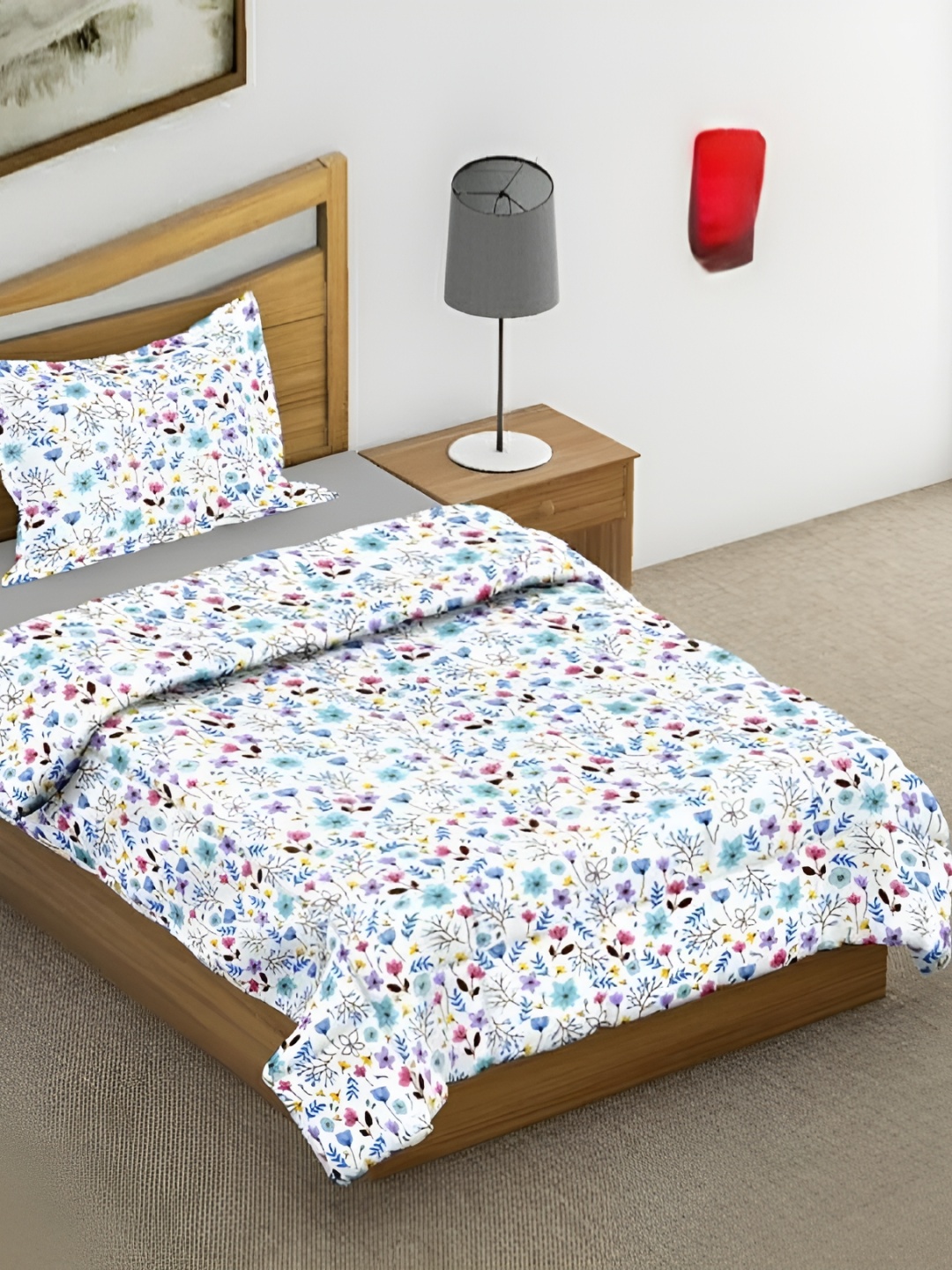 

LINENOVATION White & Blue Floral 200 GSM AC Room Double Bed Comforter