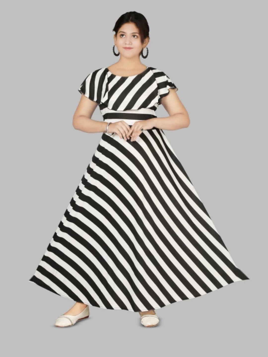 

BAESD Girls Striped Flared Sleeves Georgette Fit & Flare Maxi Dress, Black