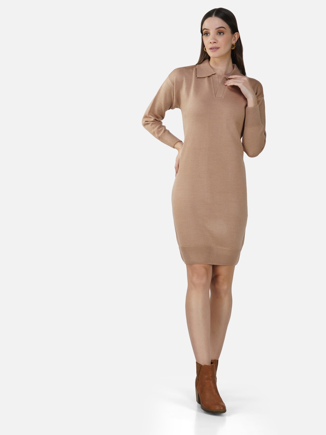 

Chemistry Ribbed Spread Collar Acrylic T-shirt Dress, Beige