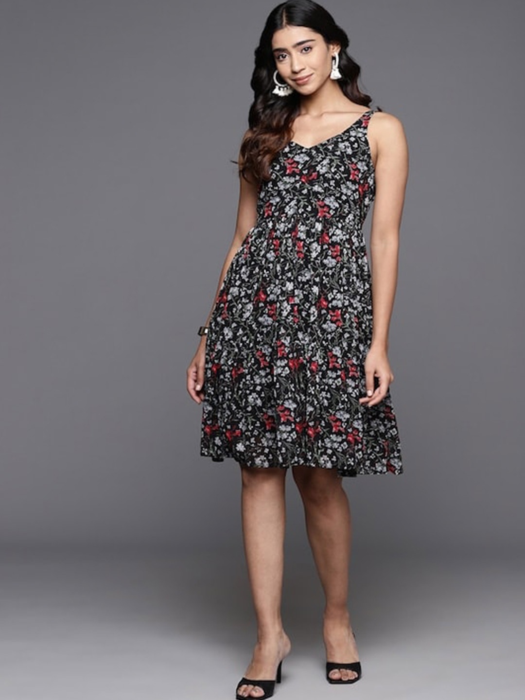 

KALINI Floral Printed Shoulder Straps Cut-Out Detailed Fit & Flare Dress, Black