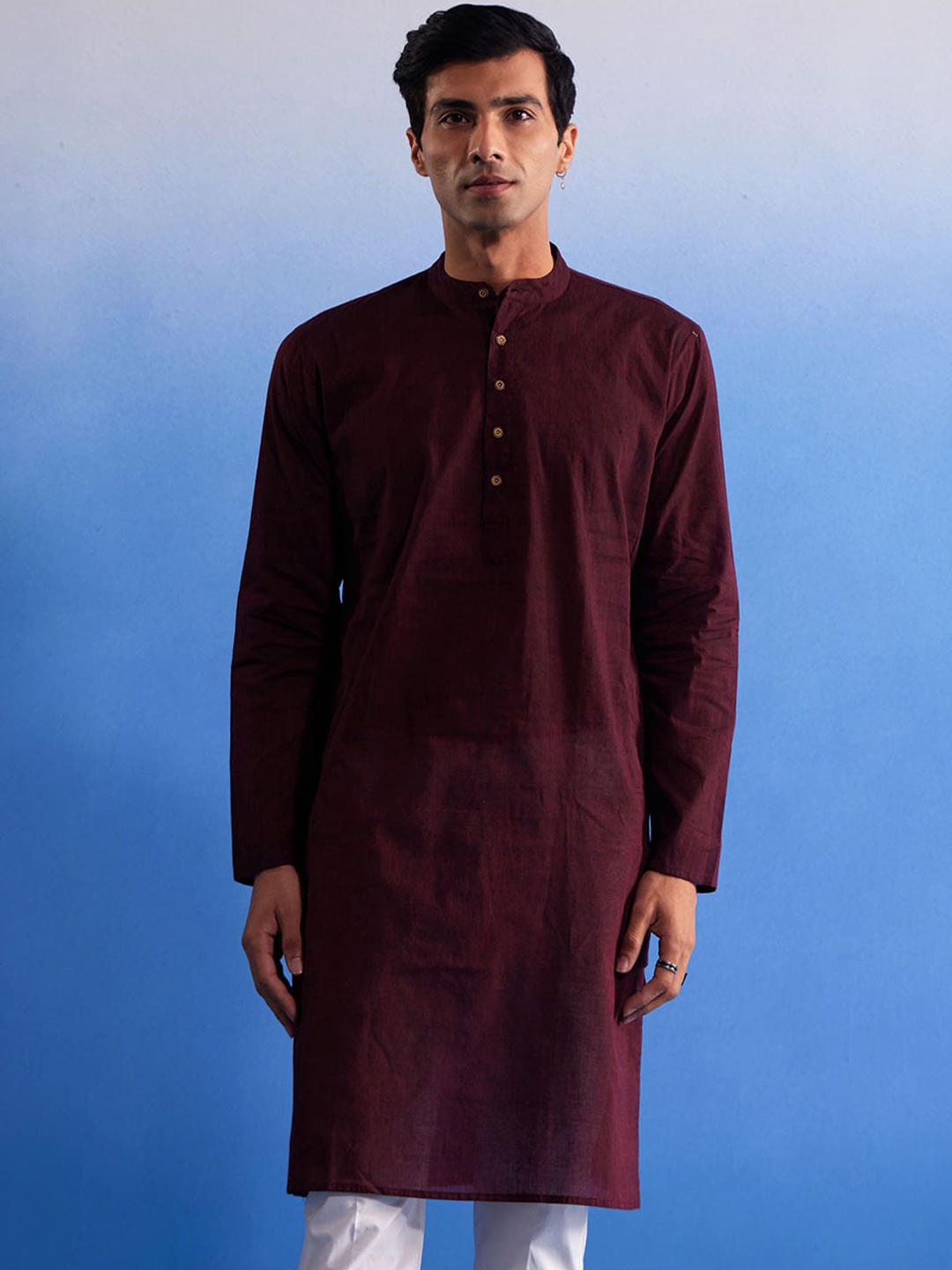 

VASTRAMAY Straight Band Collar Cotton Kurta, Maroon