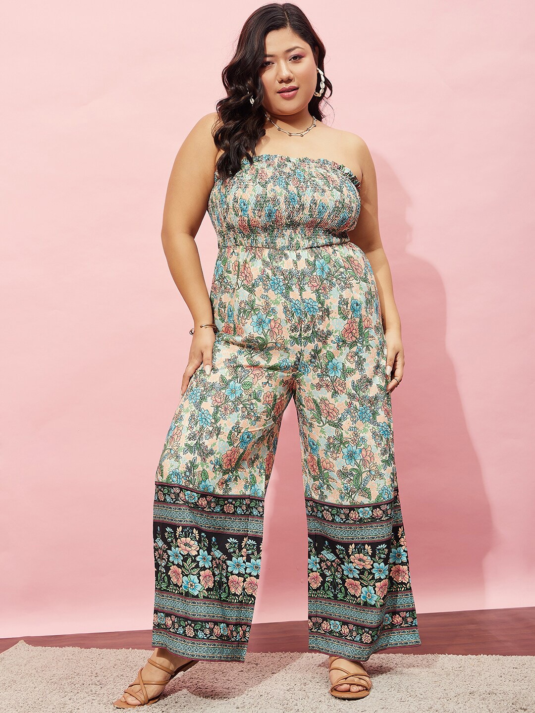 

Berrylush Curve Plus Size White Ethnic Motifs Printed Basic Jumpsuit