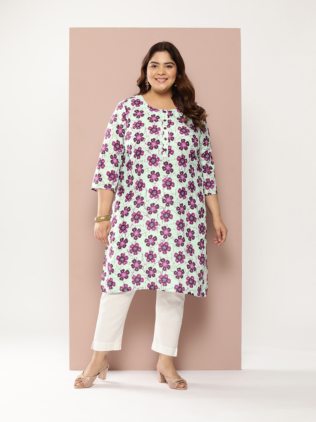 

Sztori Plus Size Floral Print Kurta, Green