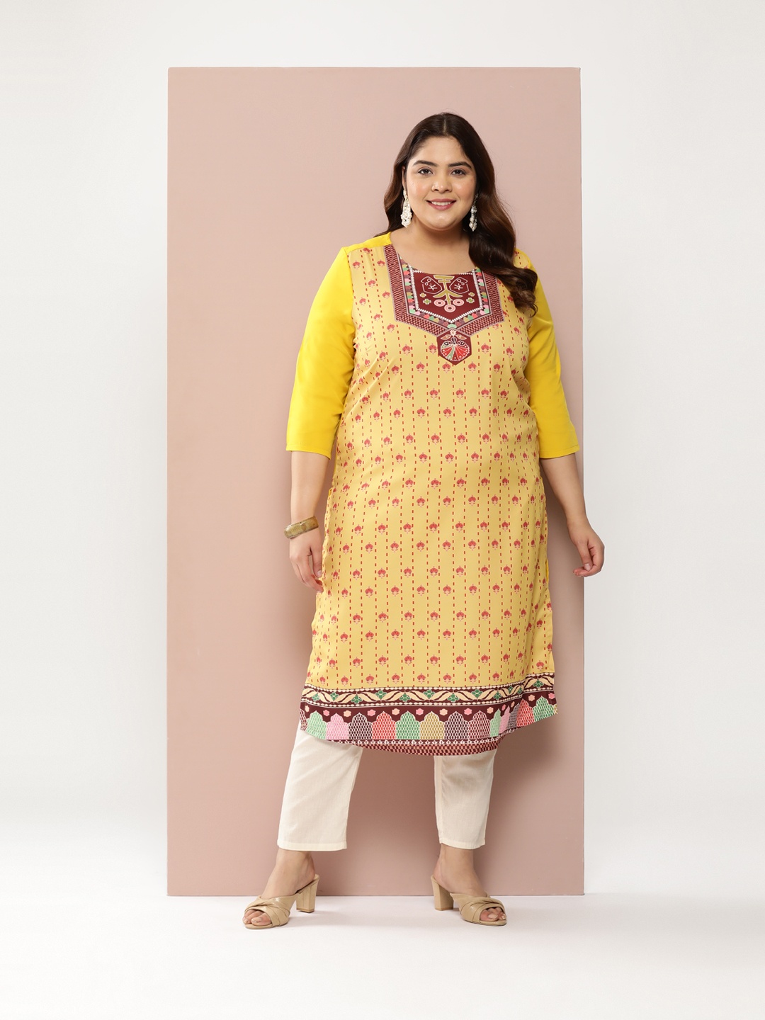 

Sztori Plus Size Printed Straight Kurta, Yellow