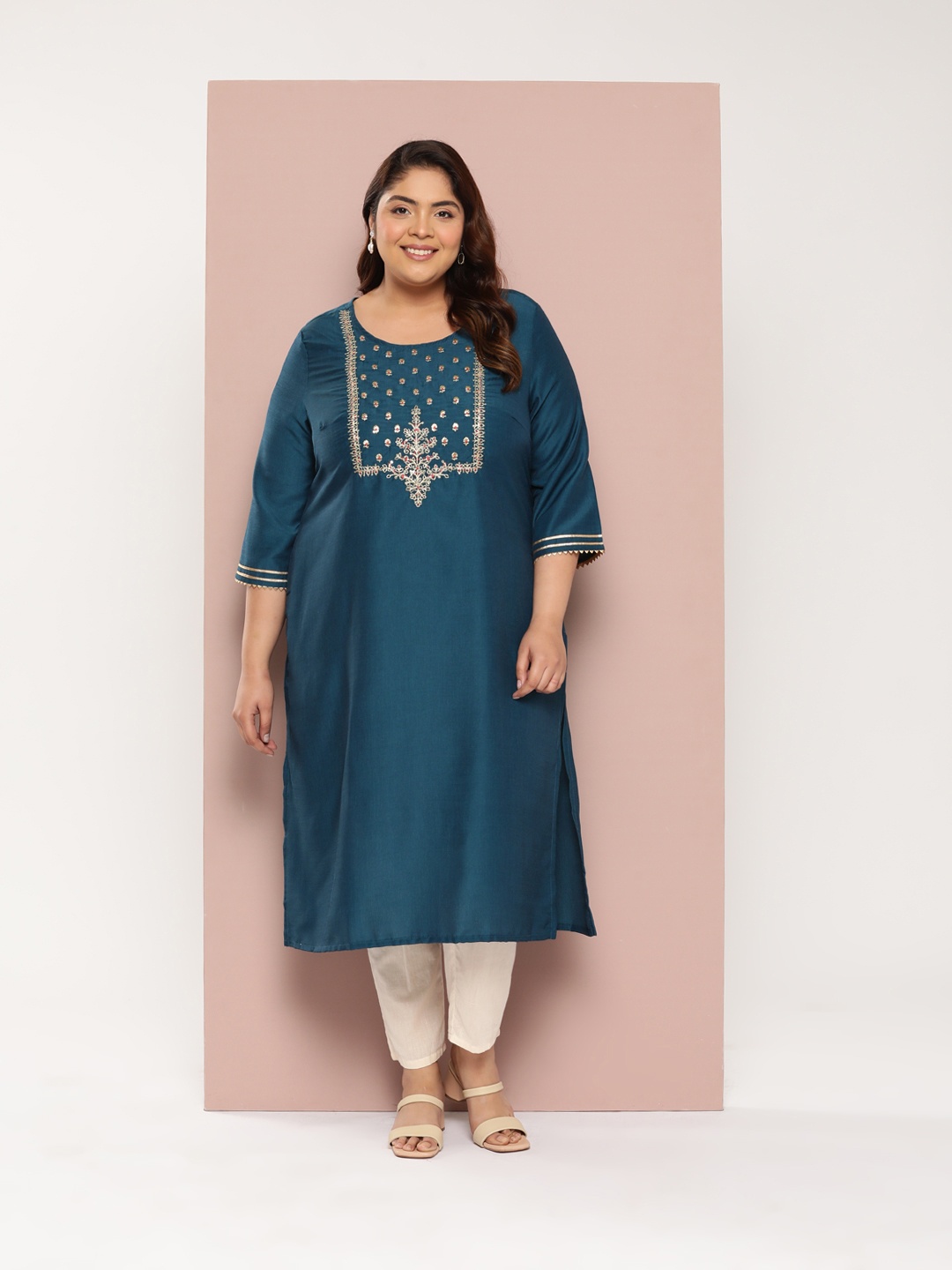 

Sztori Plus Size Ethnic Motifs Zari Embroidered Sequinned Gotta Patti Detailed Kurta, Teal