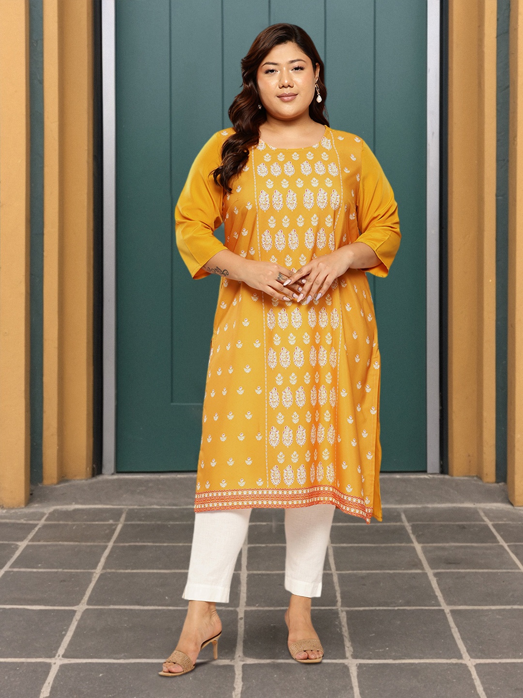 

Sztori Plus Size Ethnic Motifs Printed Kurta, Mustard