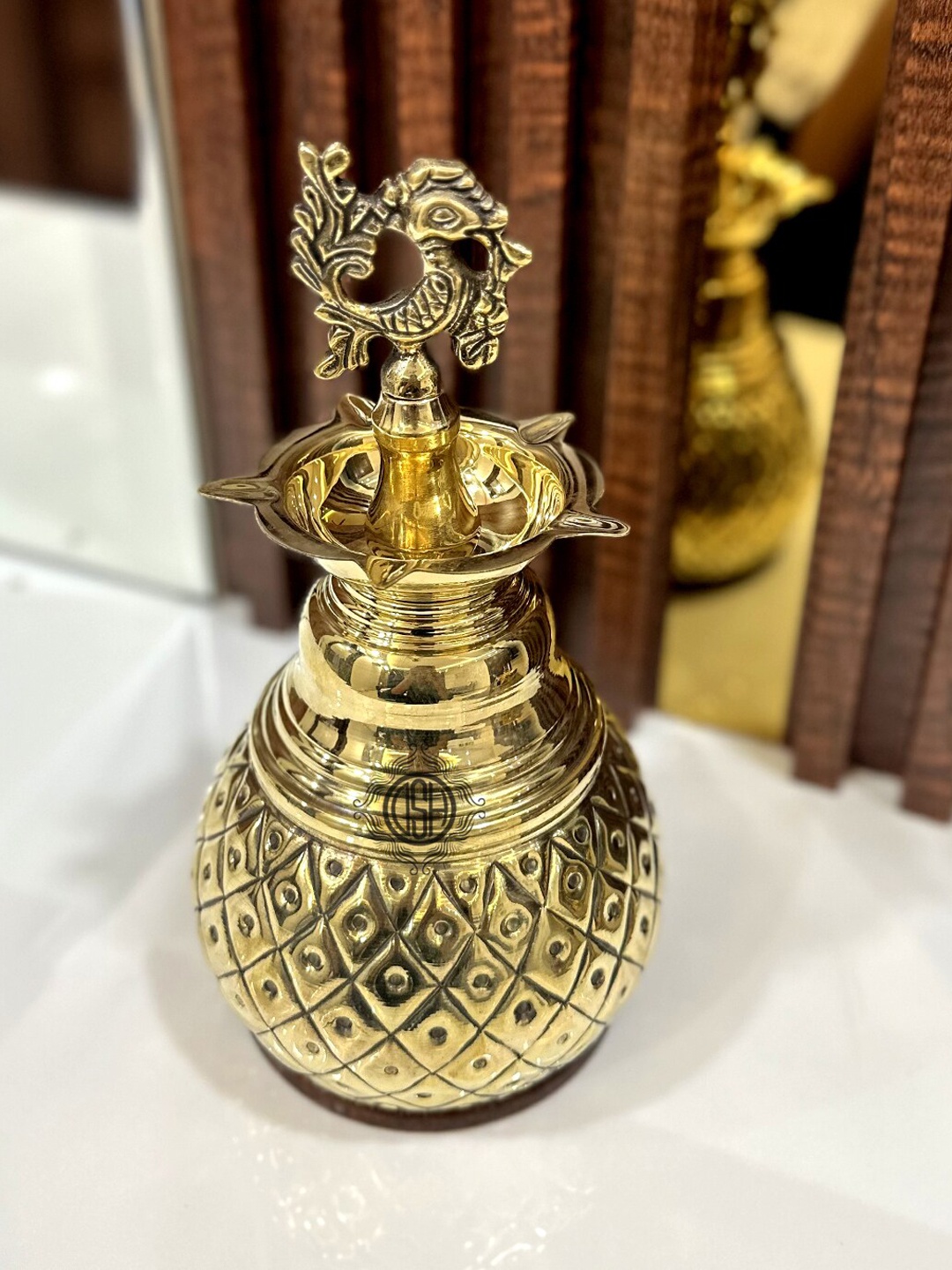 

DSH Crafting Your Curiosity Metallic-toned Brass Kerela Pine Apple Diya, Gold