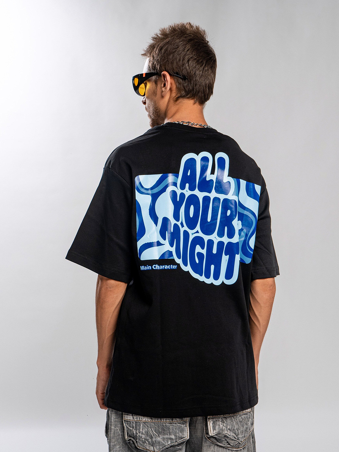 

Main Character India Typography Printed Drop-Shoulder Sleeves Oversized Cotton T-shirt, Black