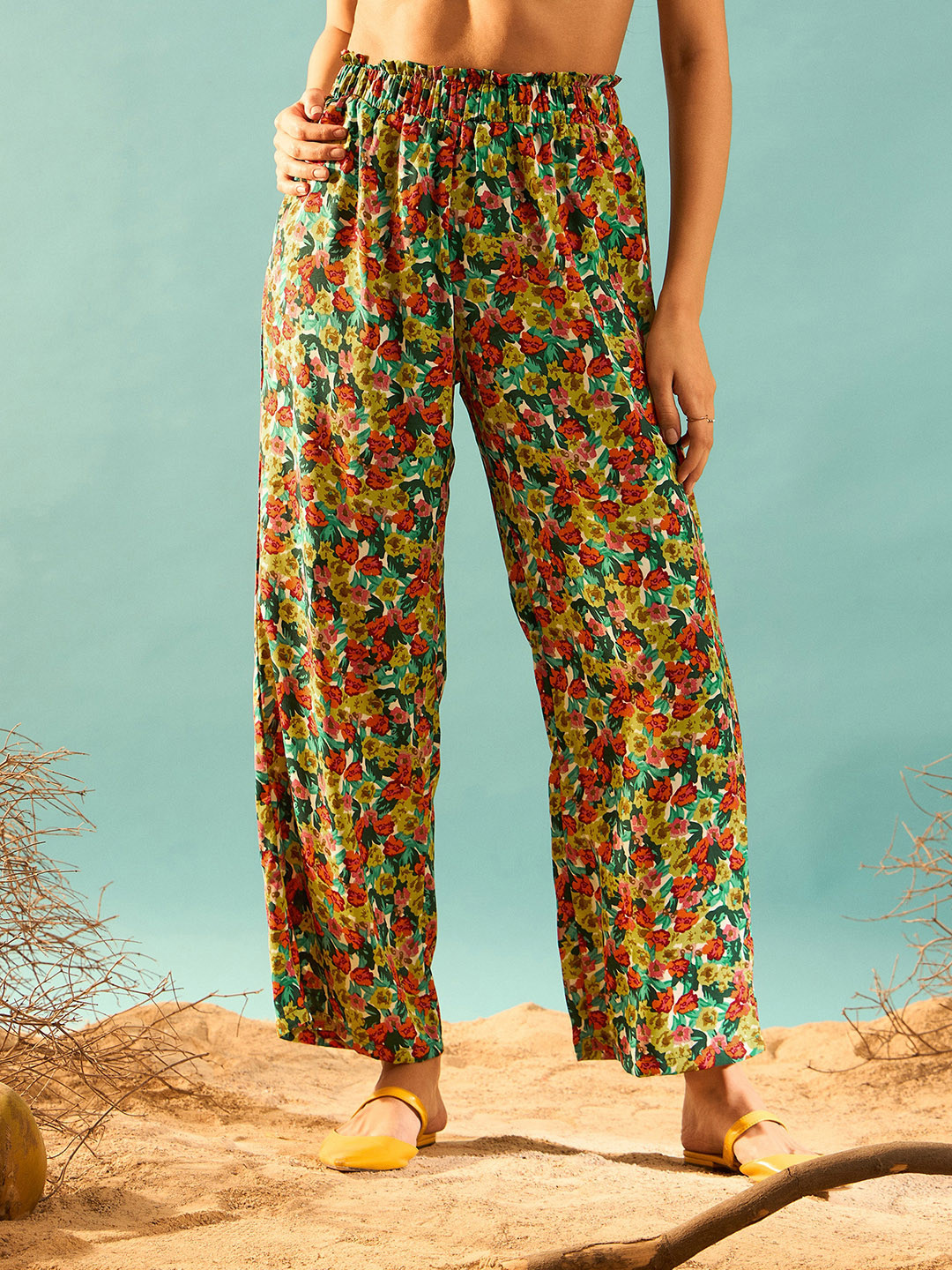 

Berrylush Women Floral Printed Relaxed Straight Leg Regular Fit High-Rise Plain Trousers, Red
