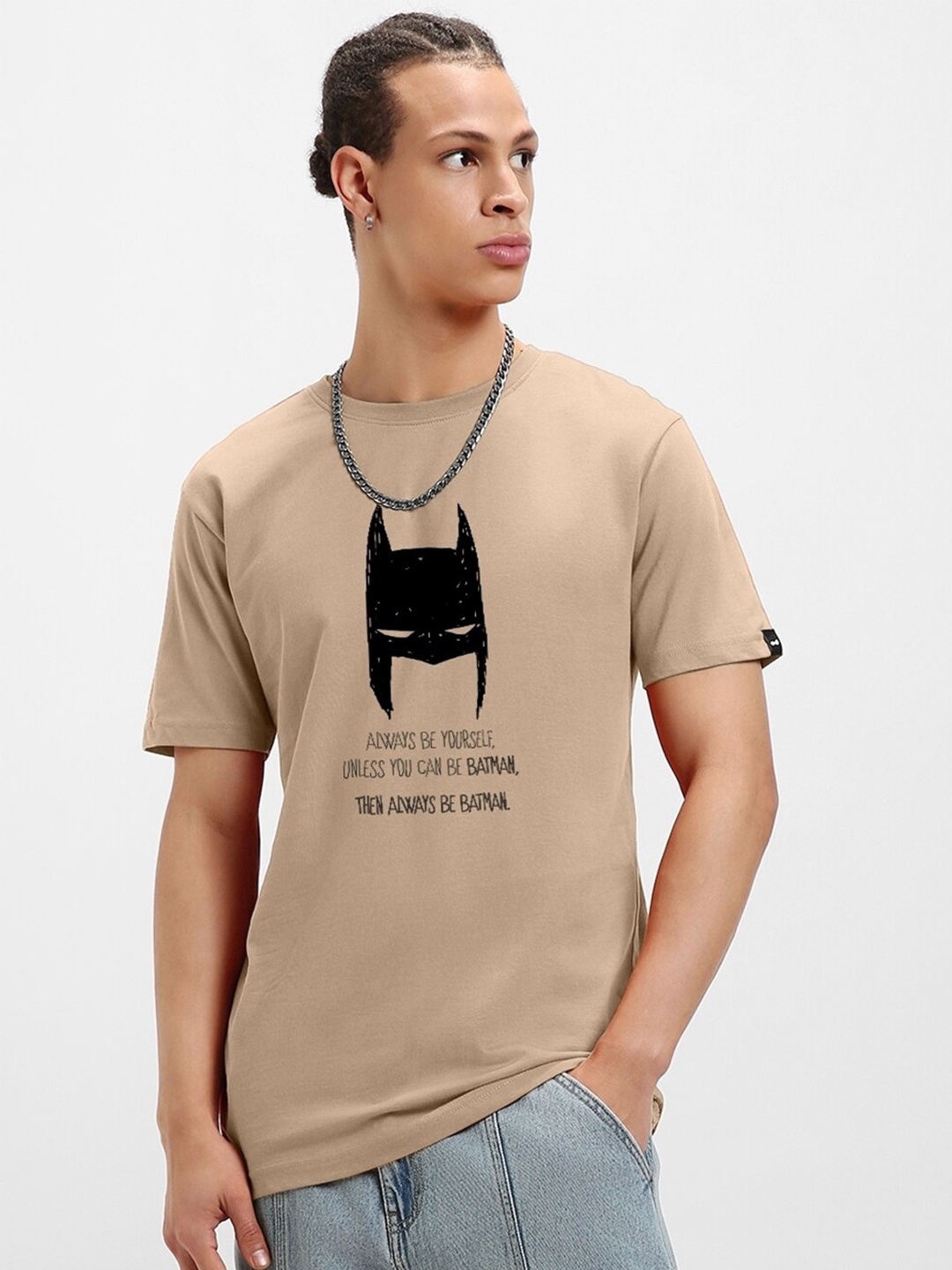 

Bewakoof Official DC Merchandise Be Batman Graphic Printed Cotton T-shirt, Brown
