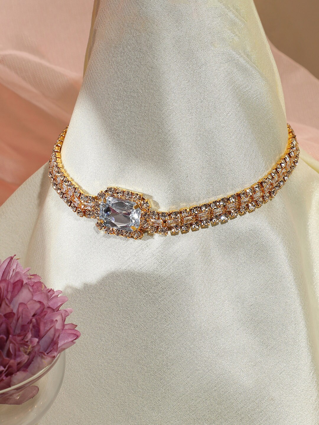 

SOHI Silver-Plated Stone-Studded Necklace, Gold