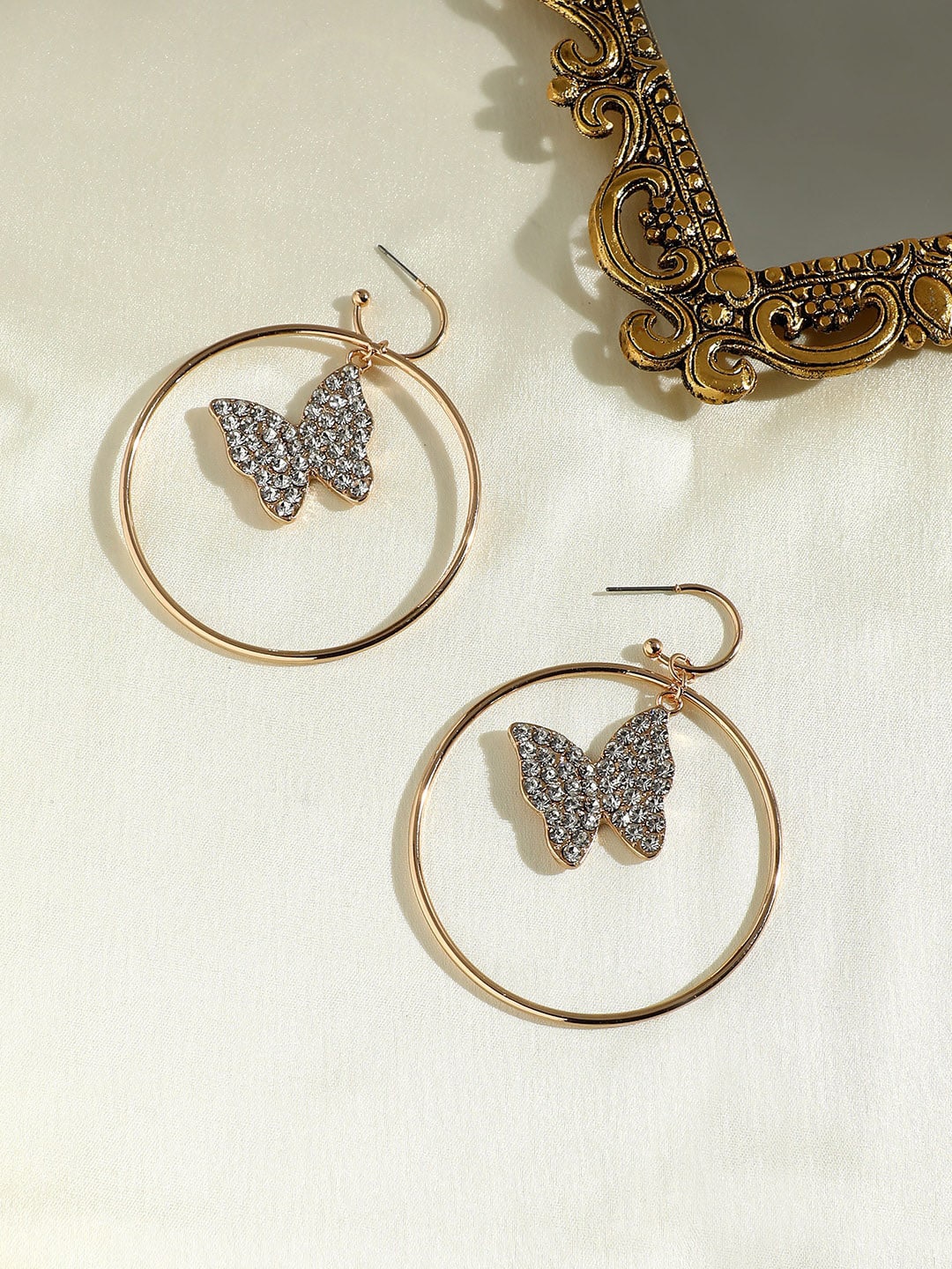 

SOHI Gold-Plated Artificial Stones Studded Drop Earrings