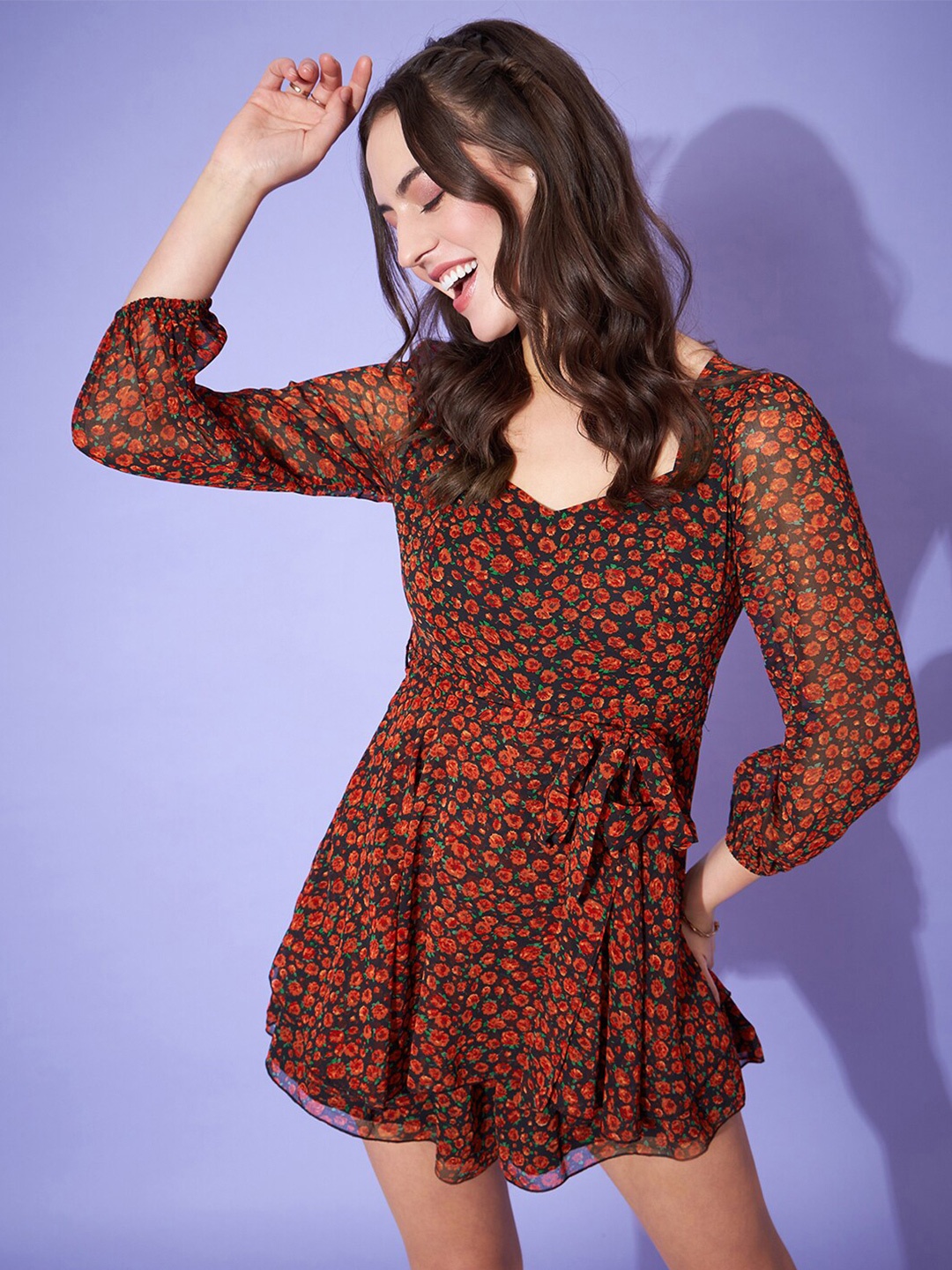 

Berrylush Black Floral Printed Sweetheart Neck Tie Up Layered Playsuit