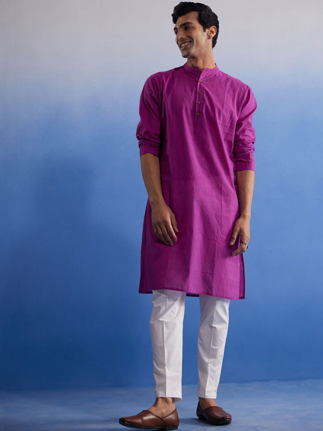 

VASTRAMAY Band Collar Pure Cotton Kurta with Trousers, Purple