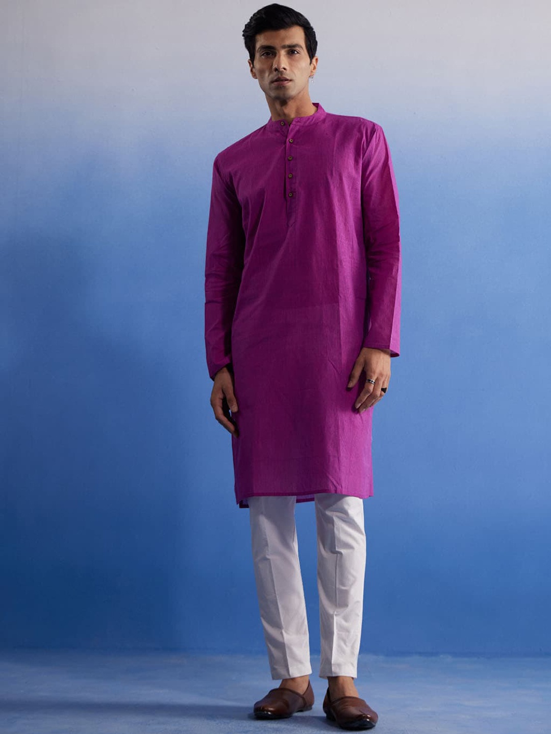 

VASTRAMAY Band Collar Pure Cotton Kurta with Trousers, Purple