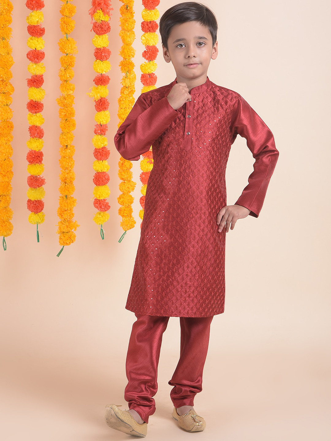 

House of Pataudi Boys Red Ethnic Motif Embroidered Straight Kurta & Churidar