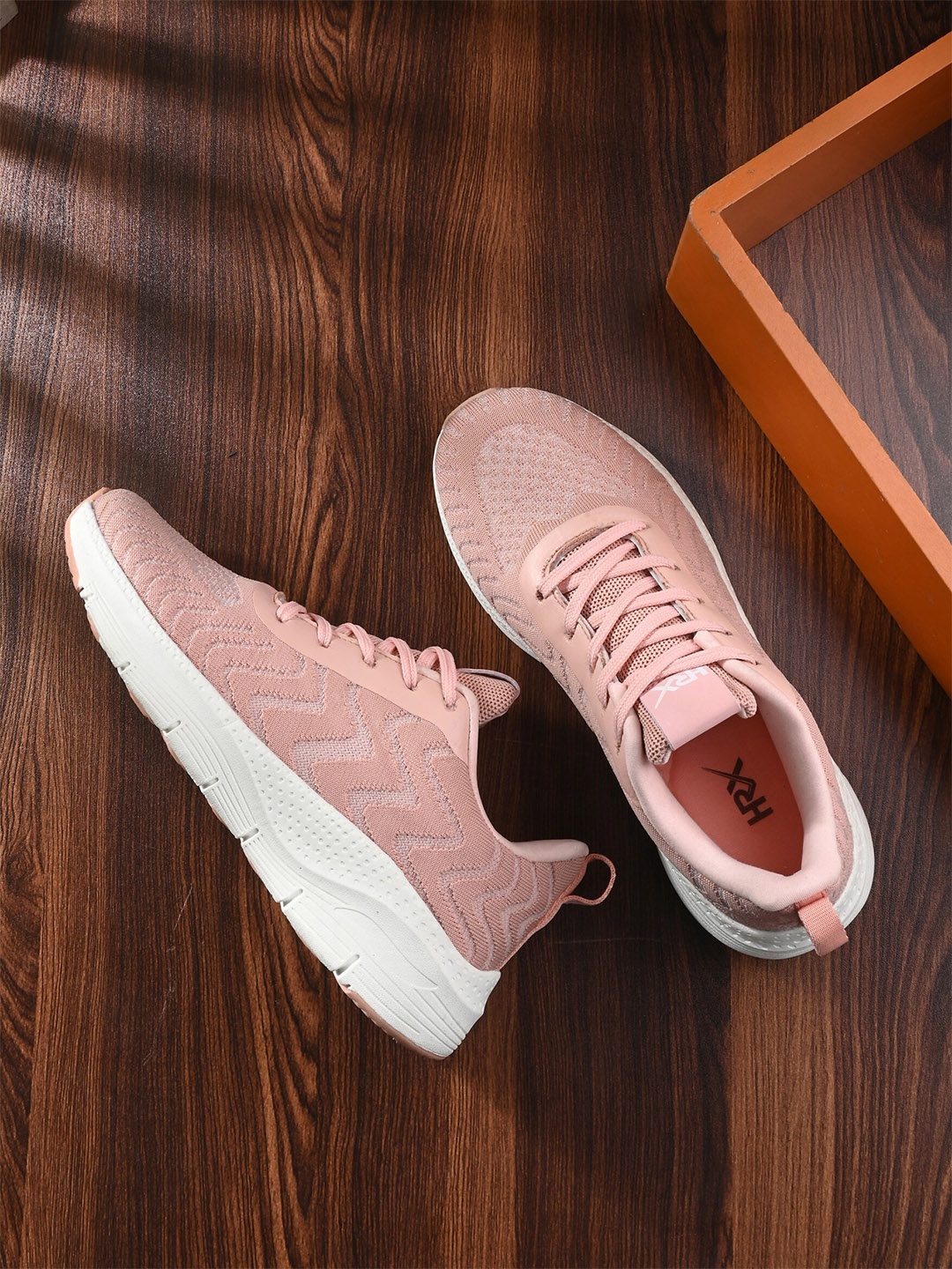 

HRX by Hrithik Roshan Women Peach-Coloured & White Mesh Running Shoes