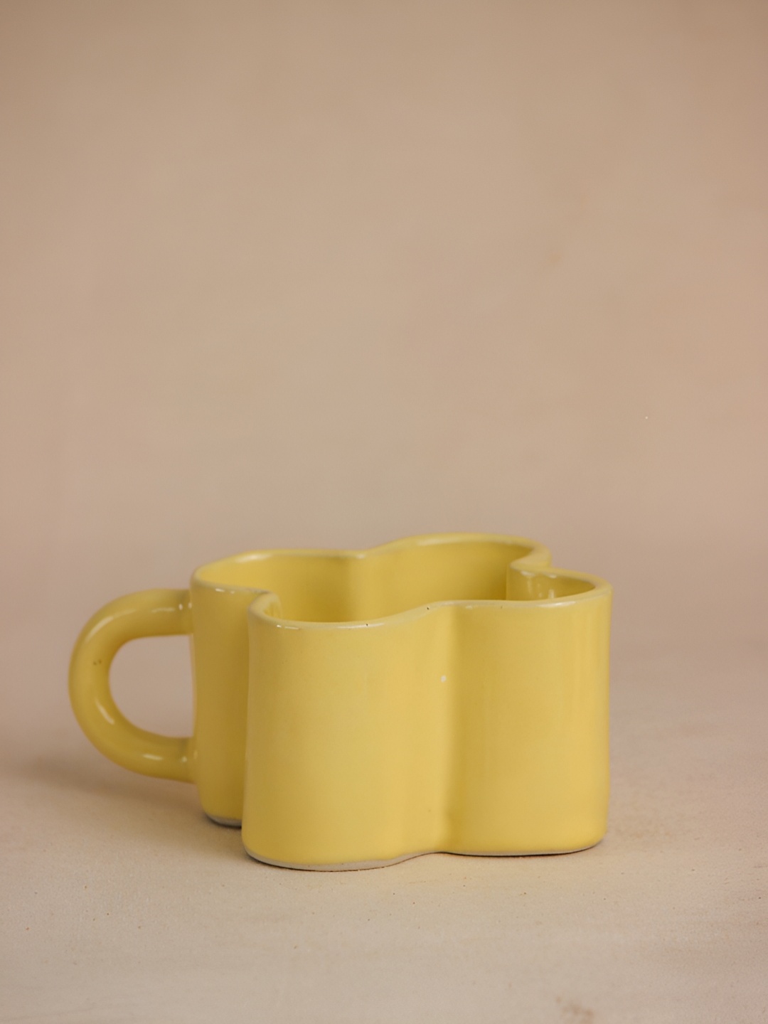 

The Orby House Yellow Printed Ceramic Glossy Cappuccino Mug 250 ml